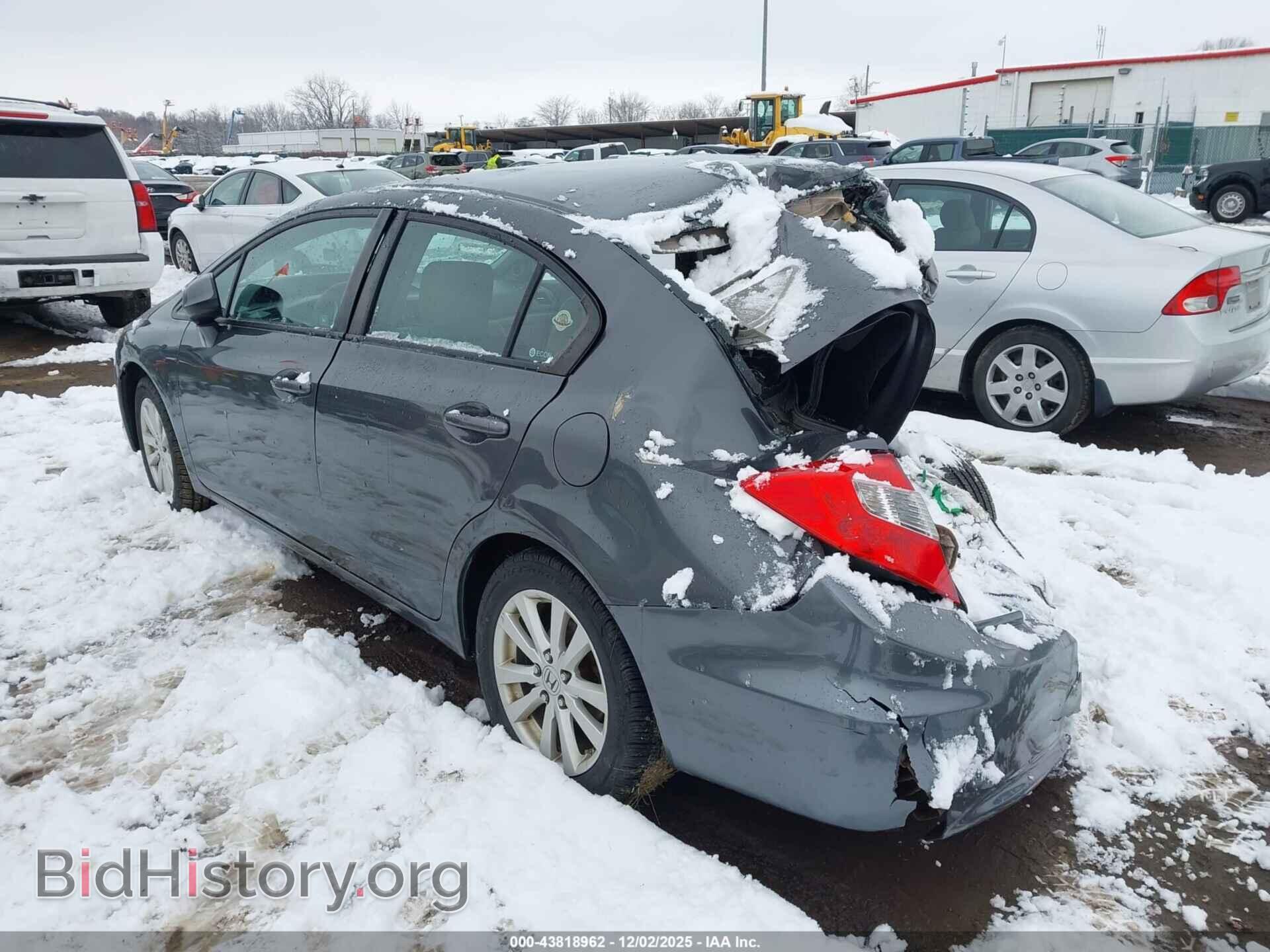 2012 HONDA CIVIC - VIN: 2HGFB2F91CH506539 - Фото 3