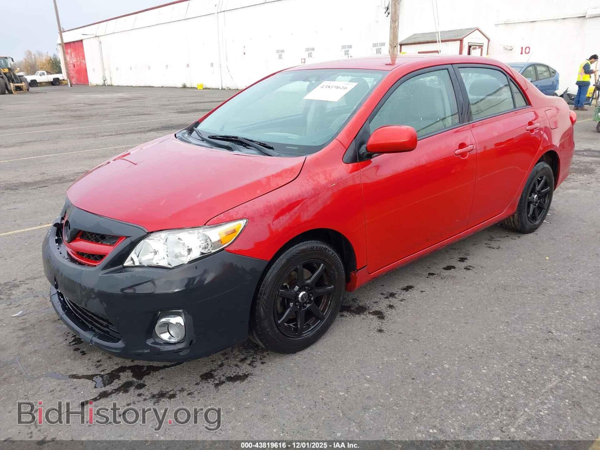 2011 TOYOTA COROLLA - VIN: 2T1BU4EE5BC635233 - Фото 2