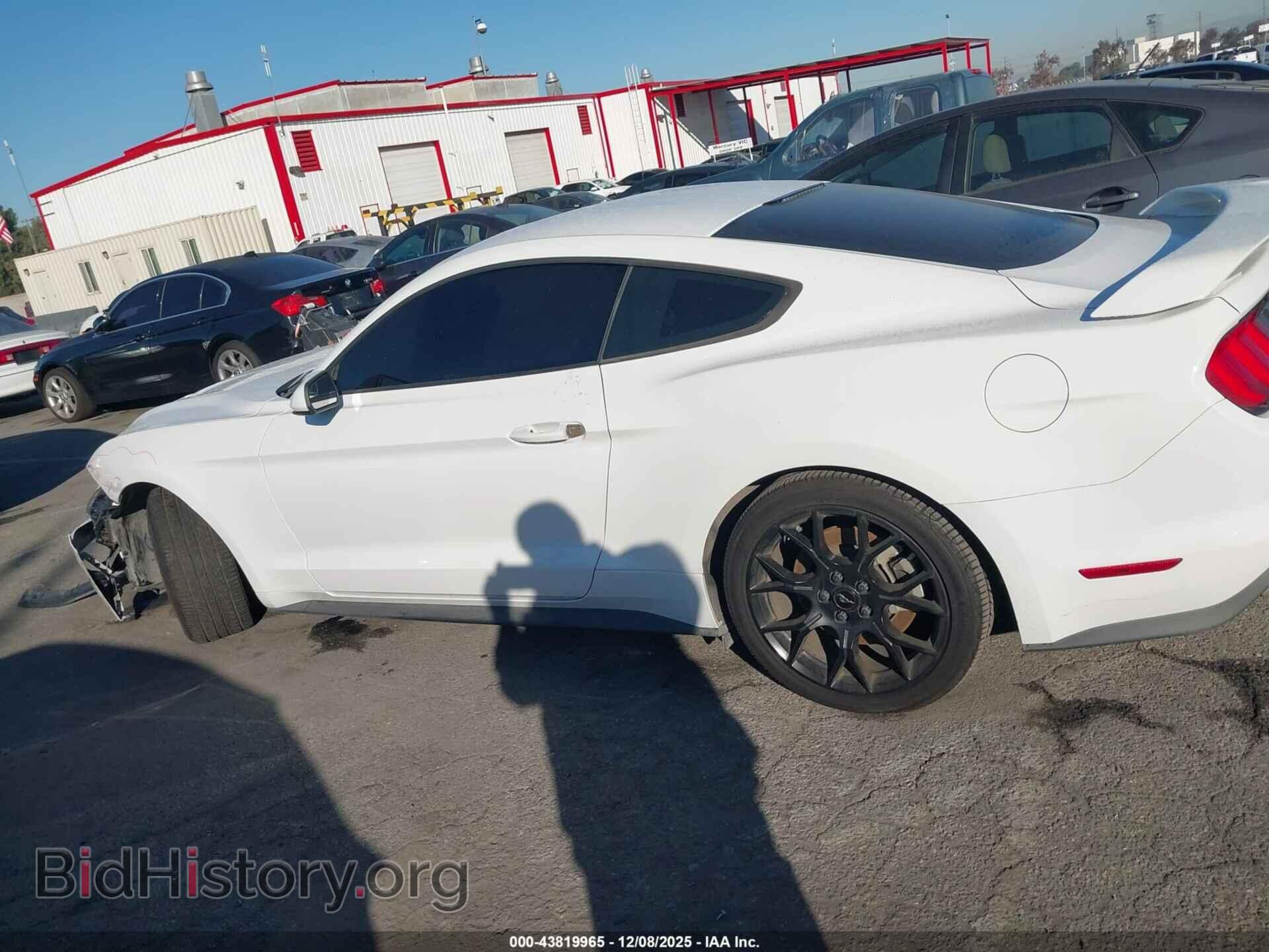 2018 FORD MUSTANG - VIN: 1FA6P8TH7J5123245 - Фото 14