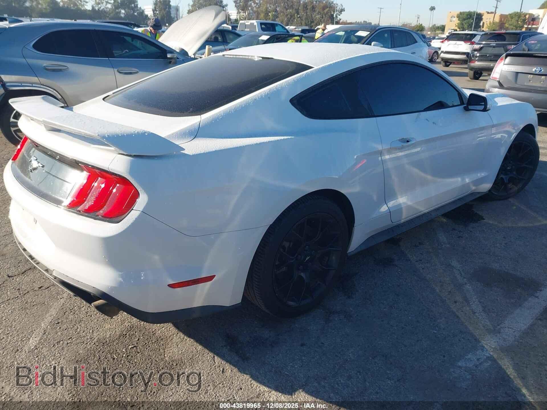 2018 FORD MUSTANG - VIN: 1FA6P8TH7J5123245 - Фото 4