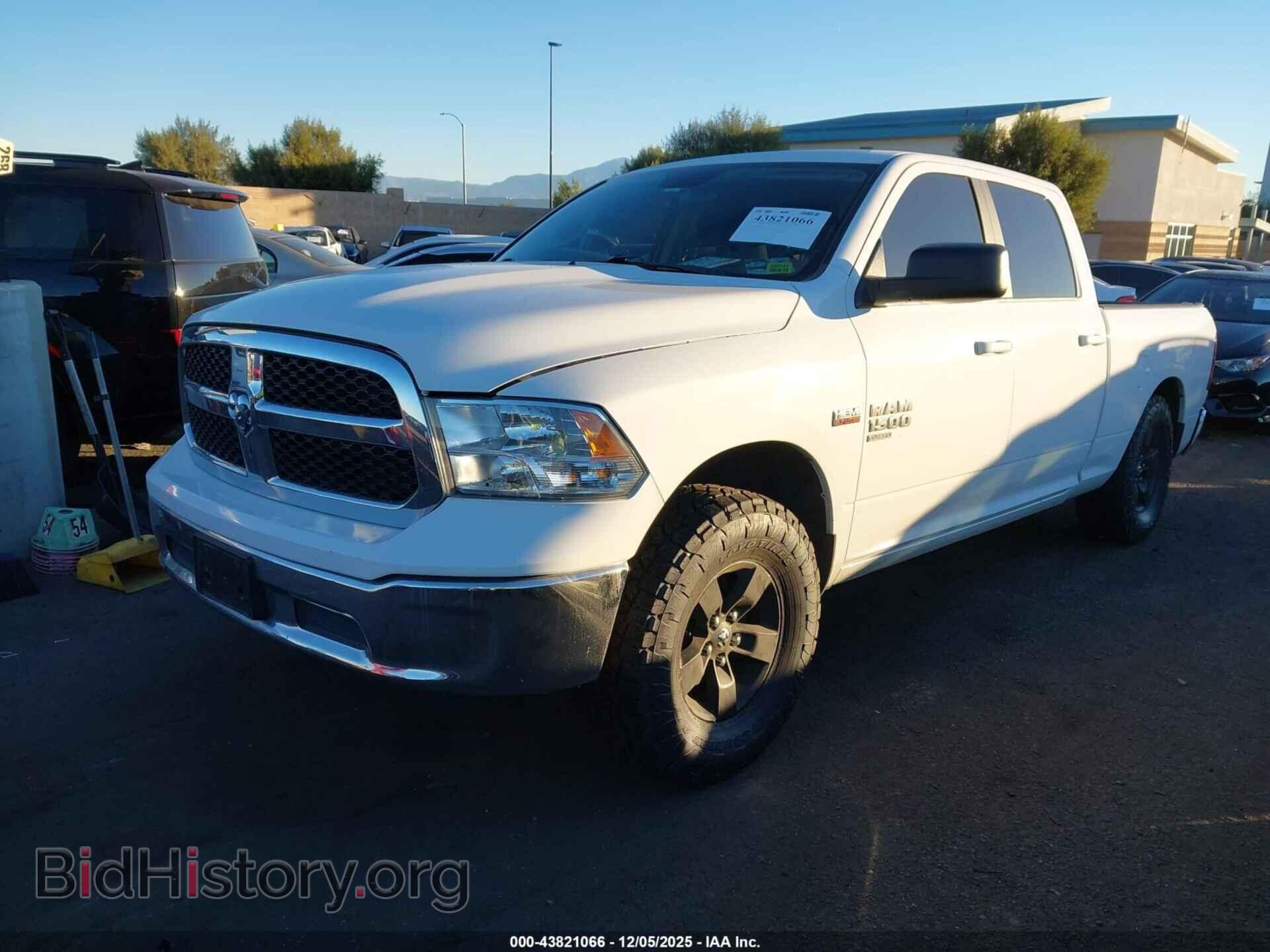 2019 RAM 1500 CLASSIC - VIN: 1C6RR6TT2KS657886 - Фото 2