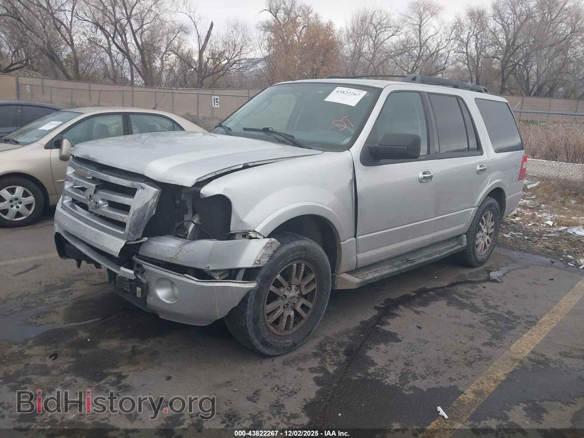 2011 FORD EXPEDITION - VIN: 1FMJU1H51BEF28579 - Фото 2