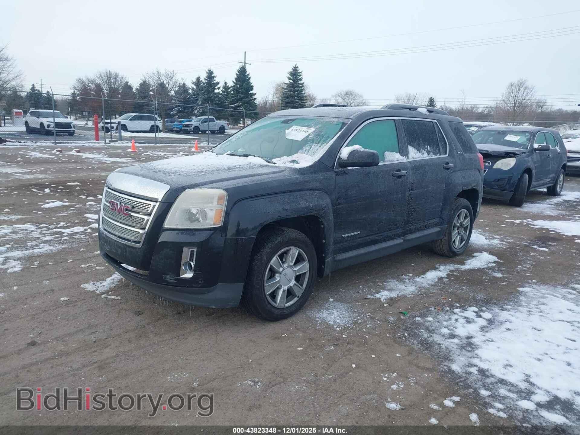 2011 GMC TERRAIN - VIN: 2CTALSEC0B6201809 - Photo 2