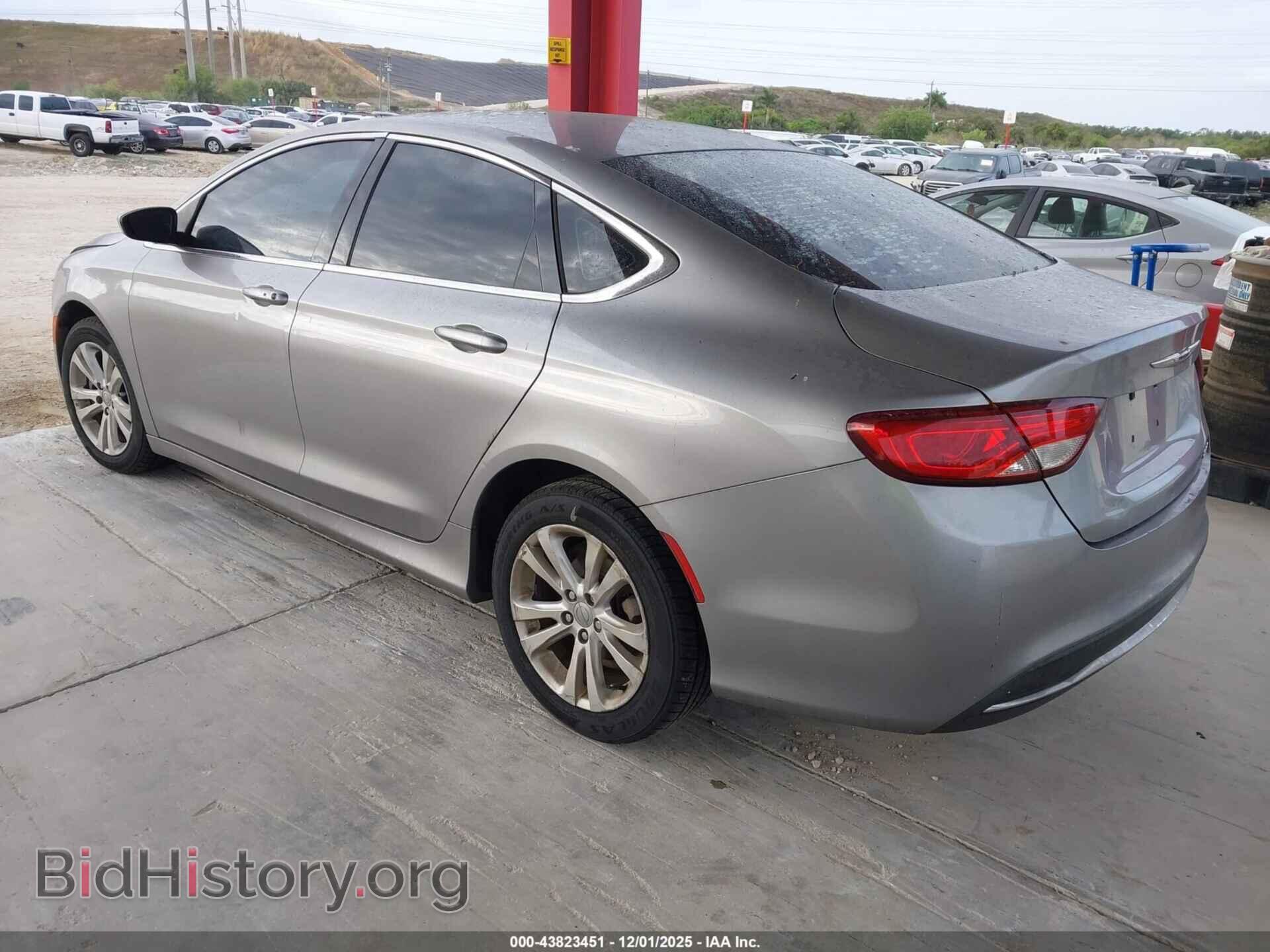 2016 CHRYSLER 200 - VIN: 1C3CCCAB7GN166359 - Фото 3