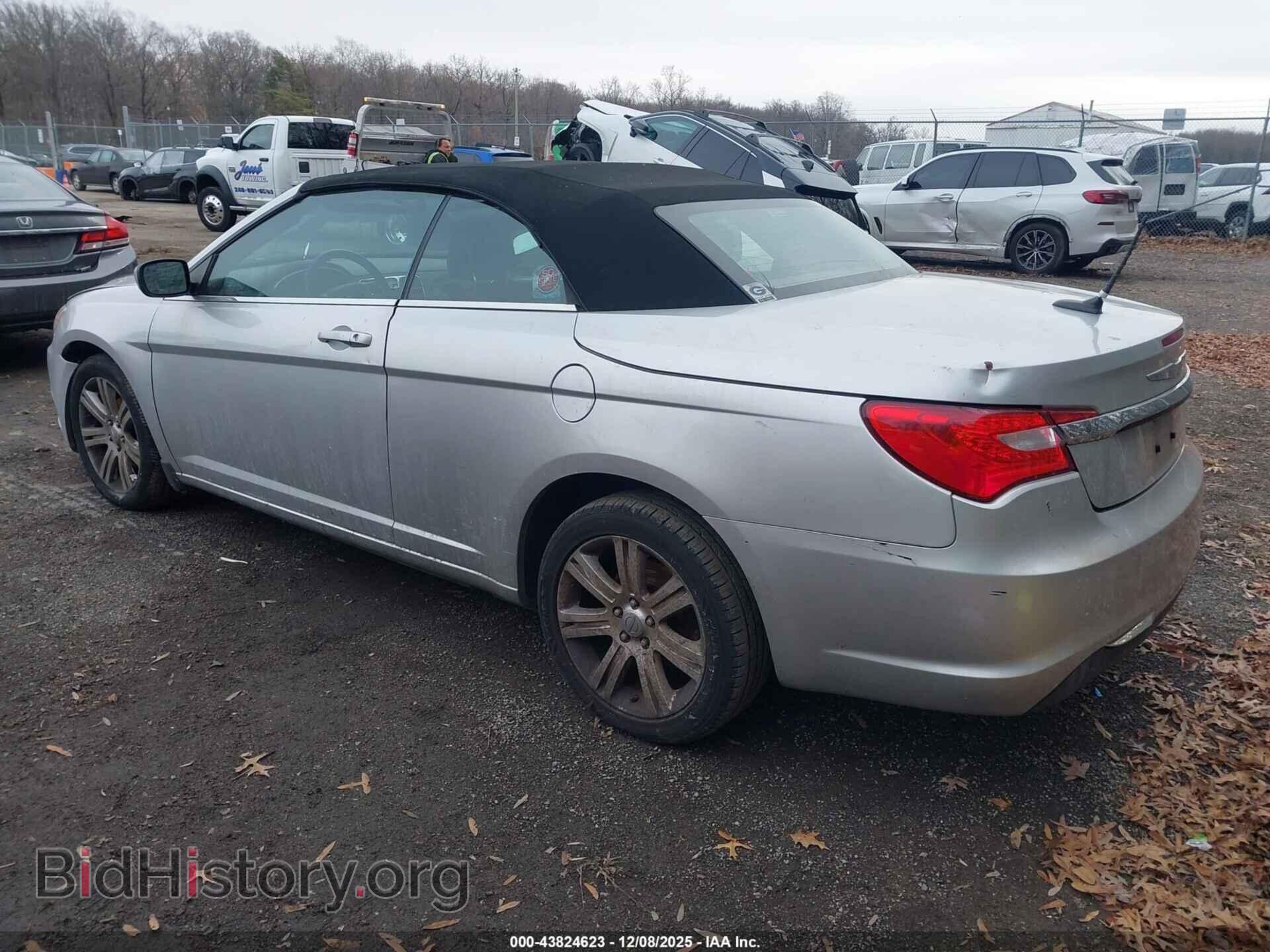 2011 CHRYSLER 200 - VIN: 1C3BC2EG4BN620541 - Фото 3