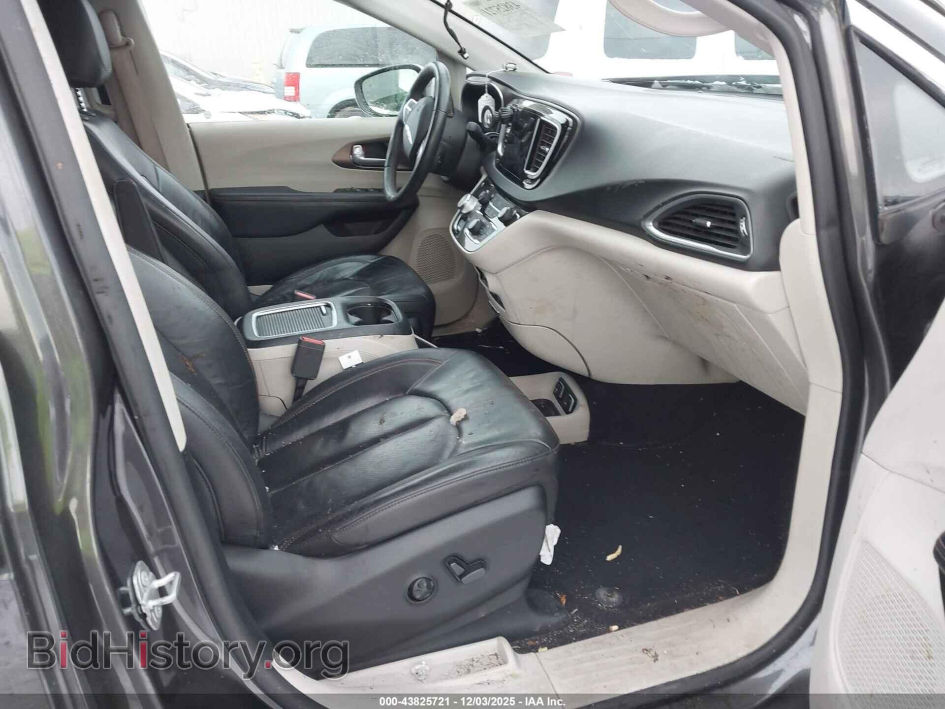 2017 CHRYSLER PACIFICA - VIN: 2C4RC1EG1HR771658 - Фото 5