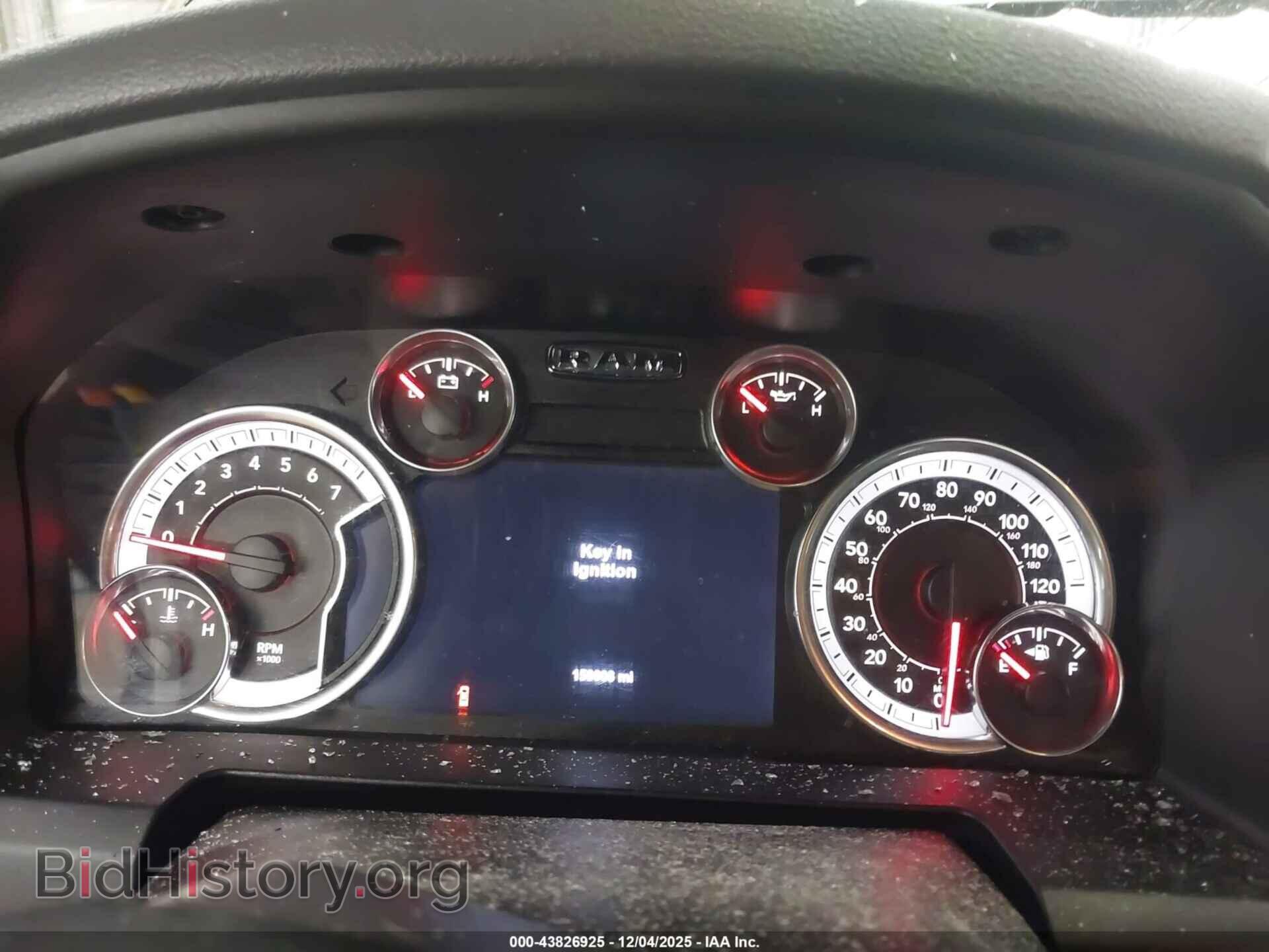 2017 RAM 1500 - VIN: 3C6RR7LT0HG659805 - Фото 7