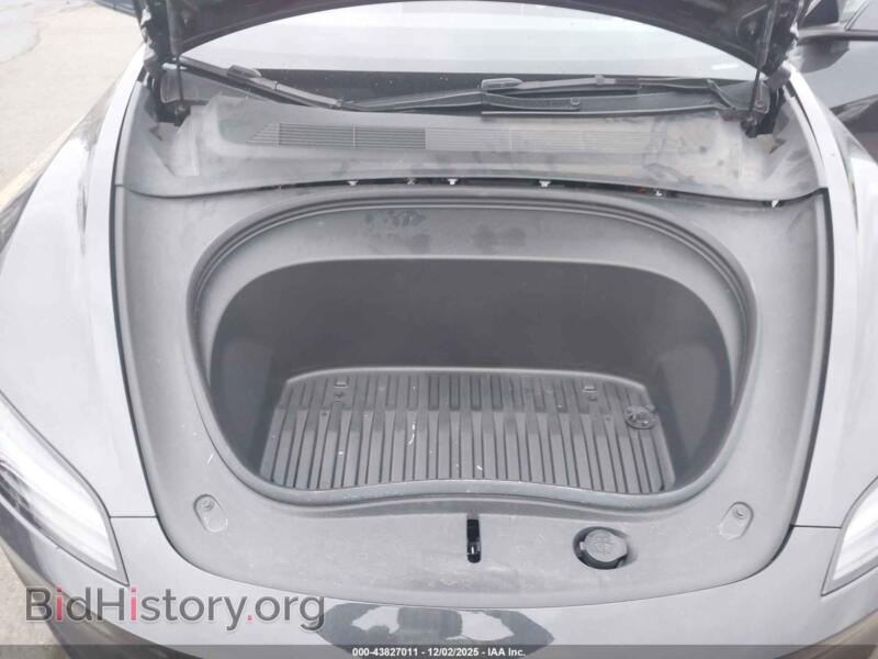 2024 Tesla MODEL 3 (VIN 5YJ3E1EAXRF832112) — photo 10 of 16