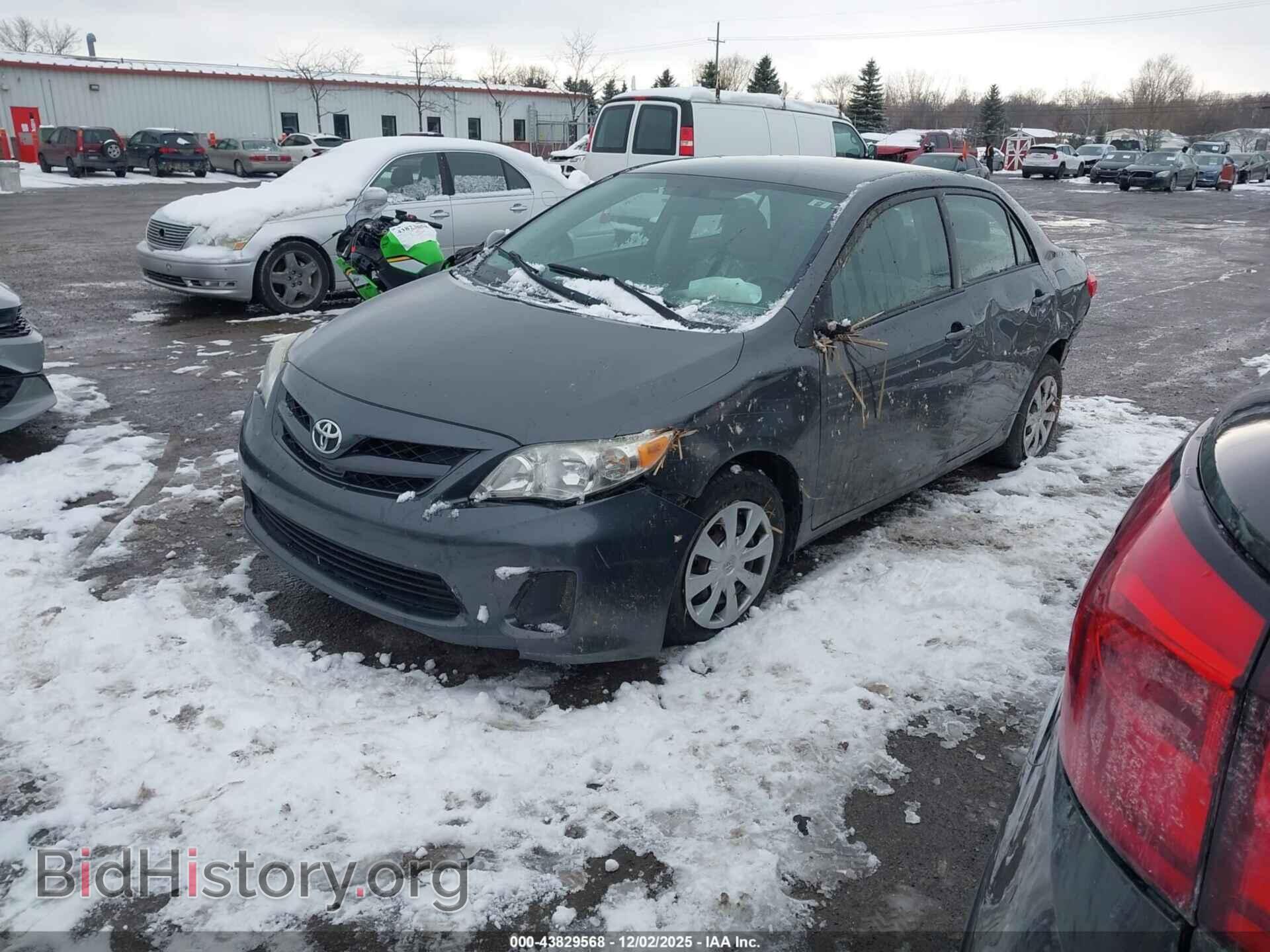 2011 TOYOTA COROLLA - VIN: 2T1BU4EE8BC751705 - Фото 2