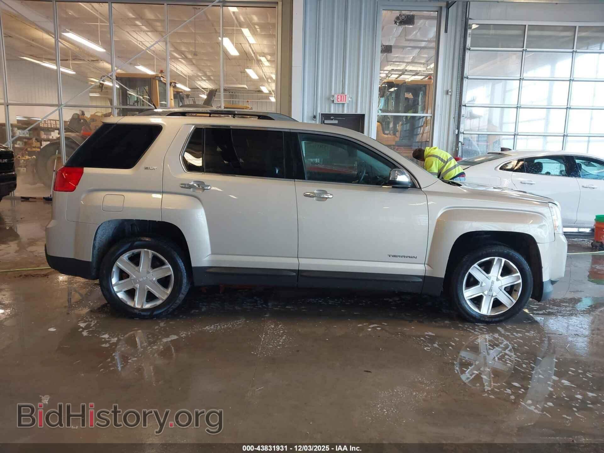 2011 GMC TERRAIN - VIN: 2CTALWEC1B6465354 - Фото 13