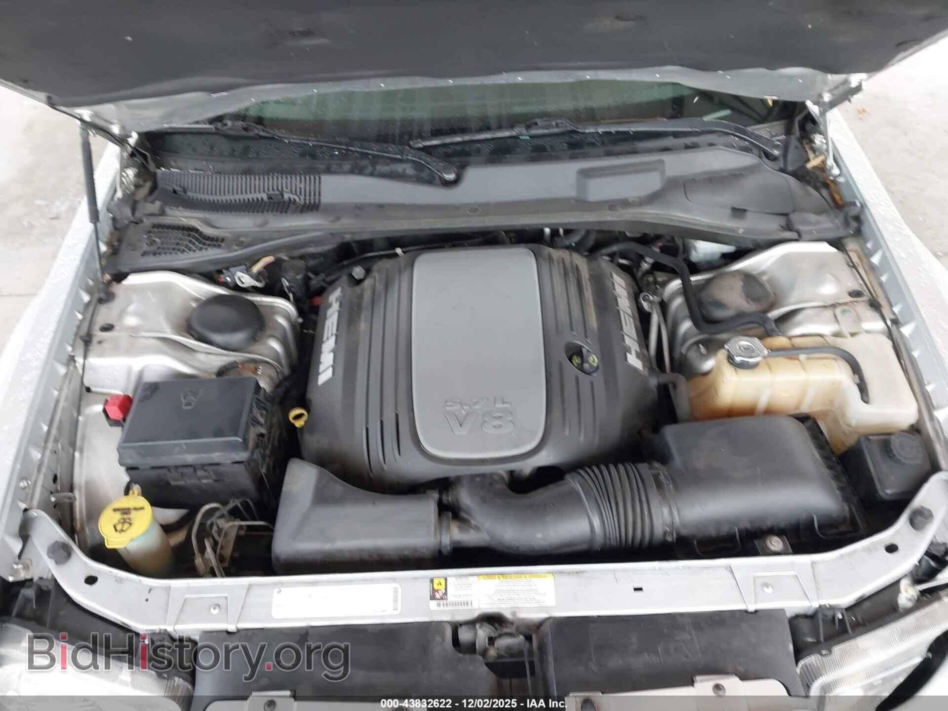 2010 CHRYSLER 300C - VIN: 2C3CA6CT5AH285007 - Фото 10