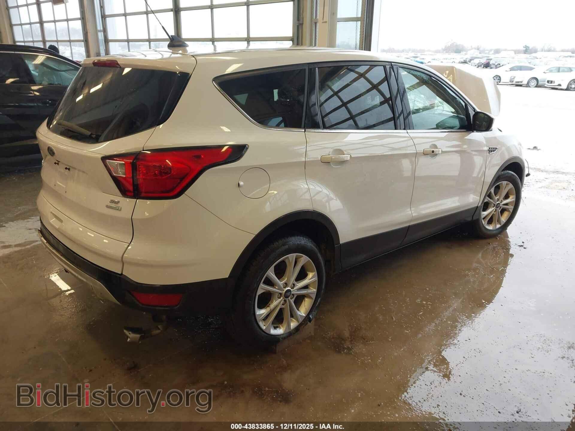 2019 FORD ESCAPE - VIN: 1FMCU0GD0KUC35497 - Фото 4