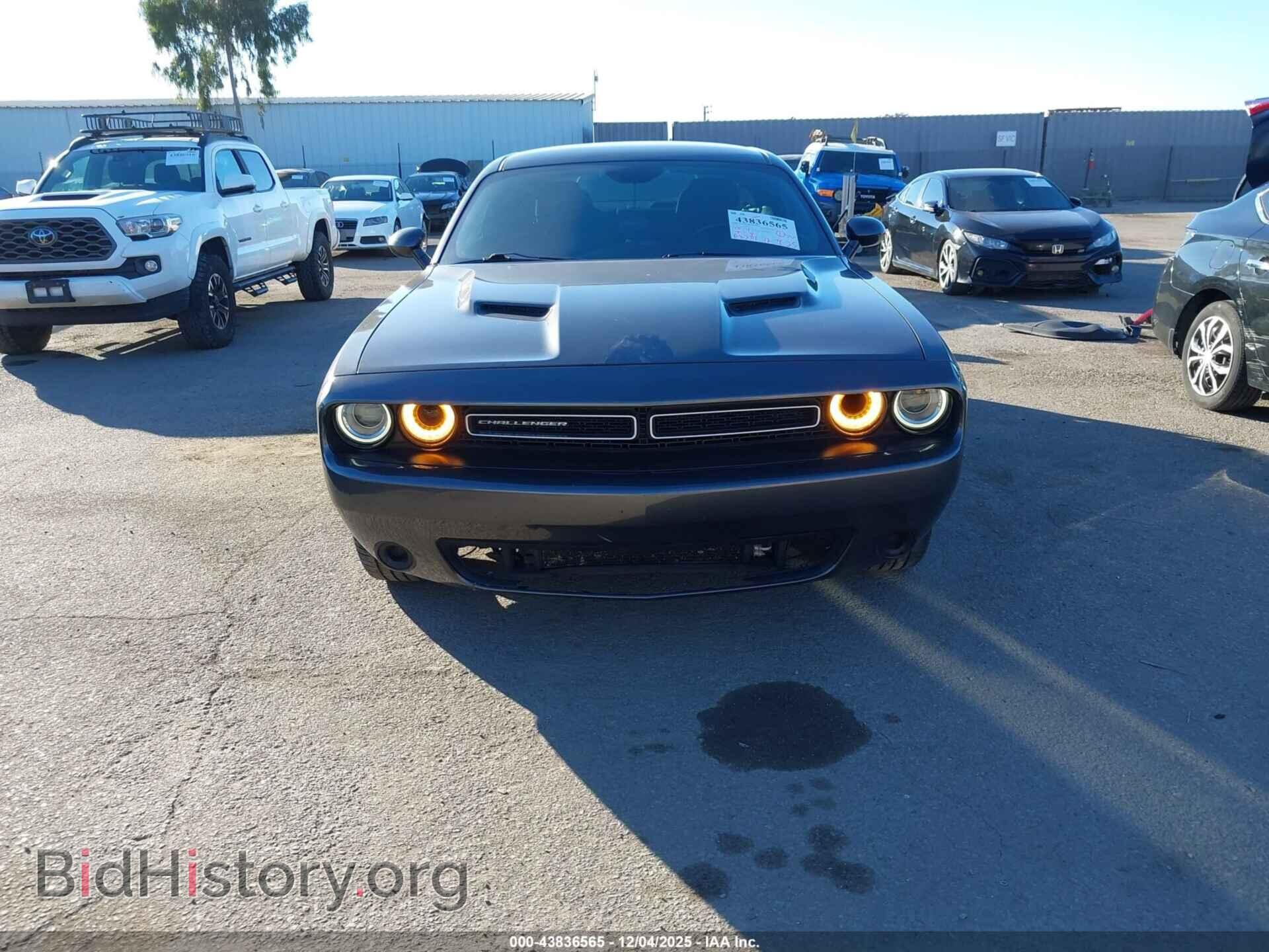 2019 DODGE CHALLENGER - VIN: 2C3CDZAG1KH731556 - Фото 12