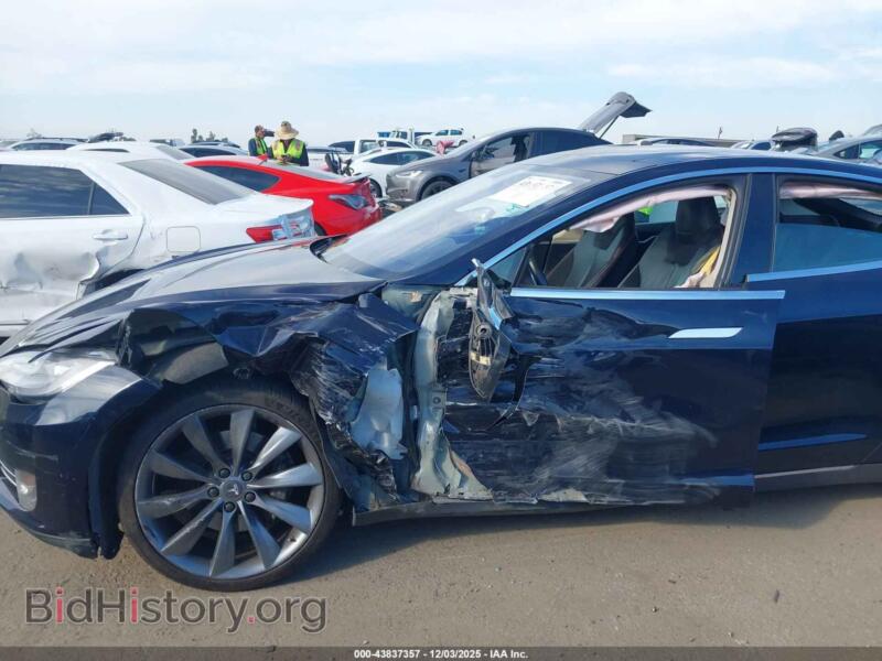 2013 Tesla MODEL S (VIN 5YJSA1CP0DFP05683) — photo 6 of 15