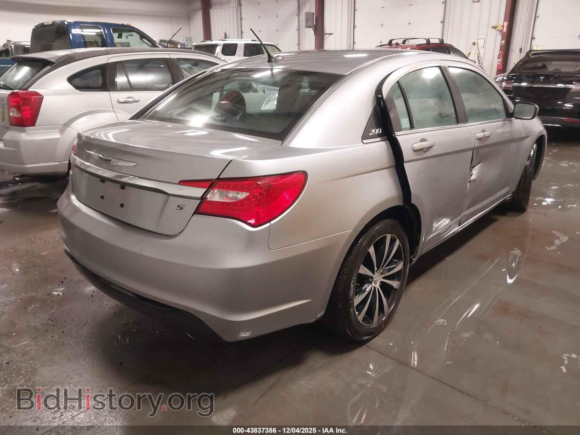 2013 CHRYSLER 200 - VIN: 1C3CCBBG3DN716530 - Photo 4