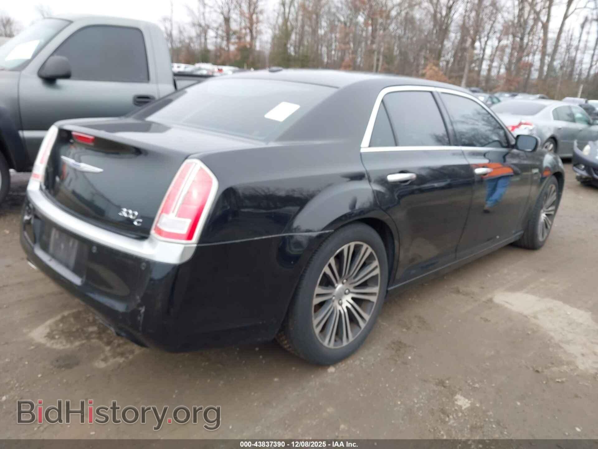 2013 CHRYSLER 300C - VIN: 2C3CCAPT4DH513543 - Фото 4