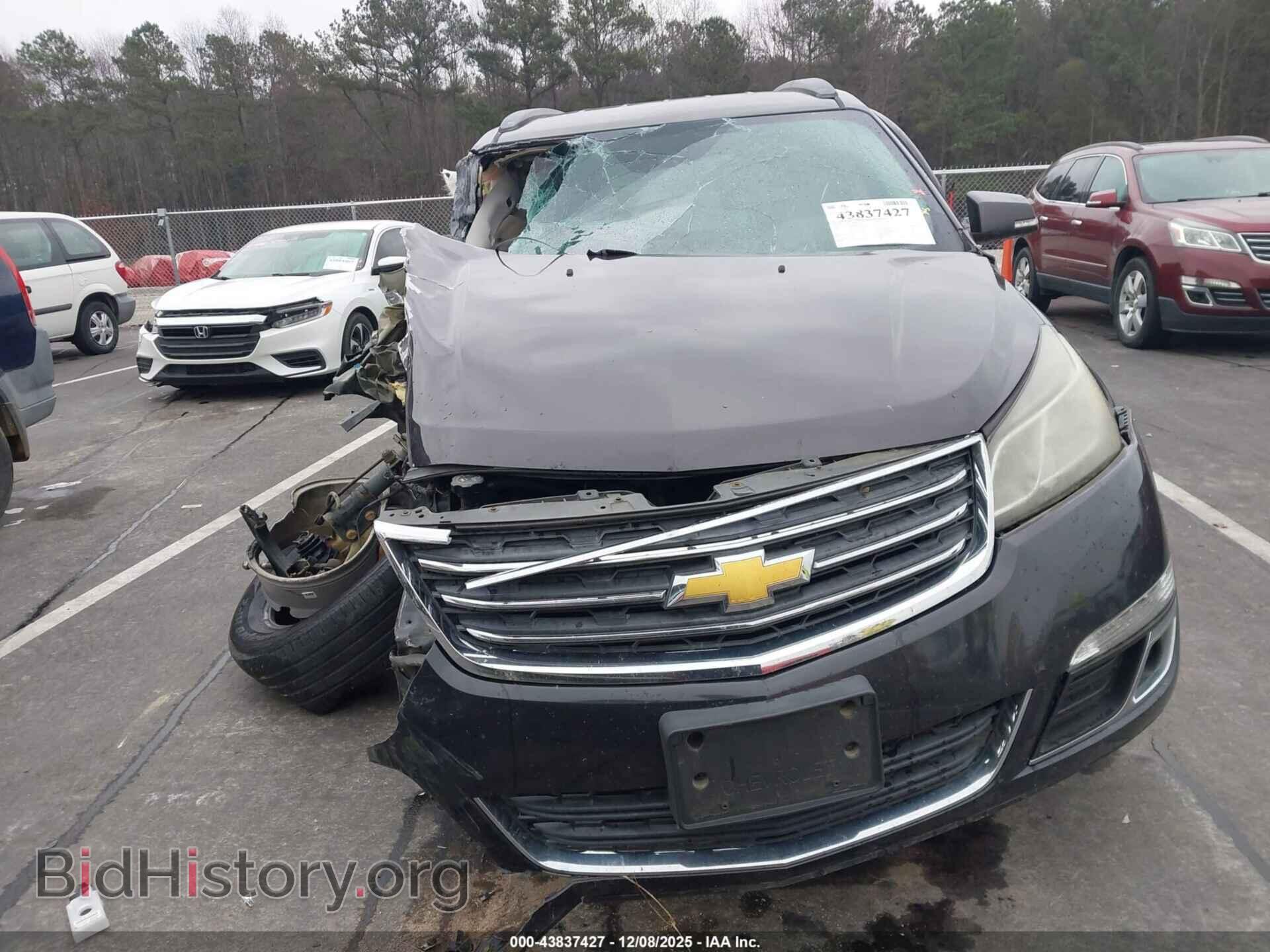 2015 CHEVROLET TRAVERSE - VIN: 1GNKRHKD2FJ274162 - Фото 12