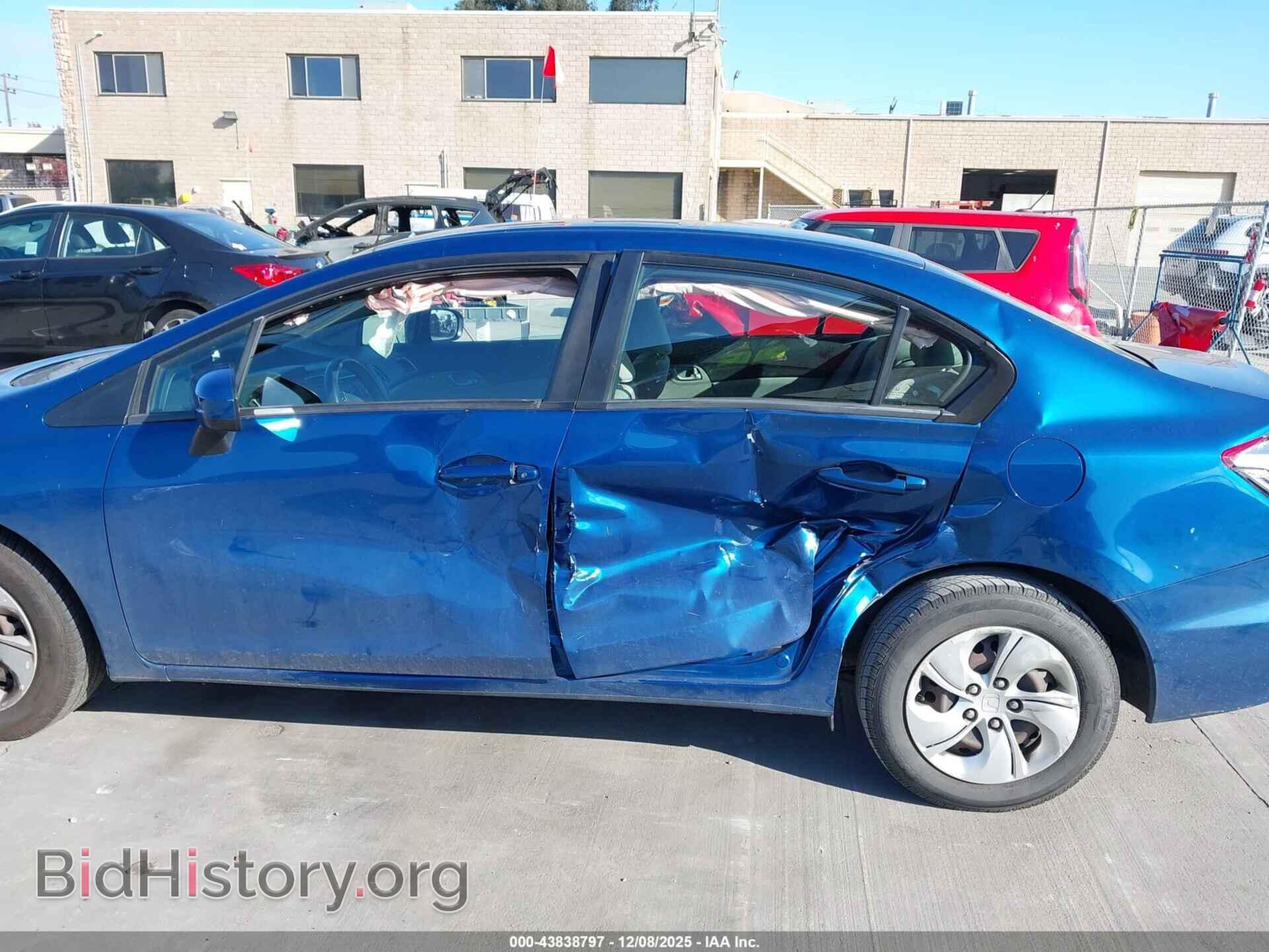 2015 HONDA CIVIC - VIN: 2HGFB2F58FH560079 - Фото 6