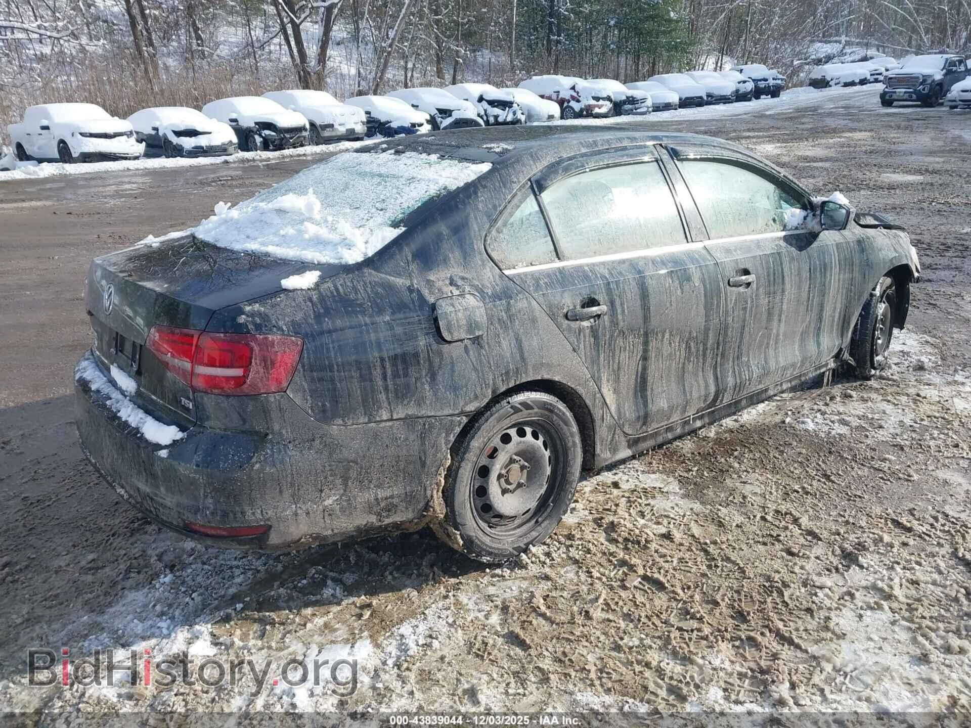 2017 VOLKSWAGEN JETTA - VIN: 3VW2B7AJ2HM269867 - Фото 4