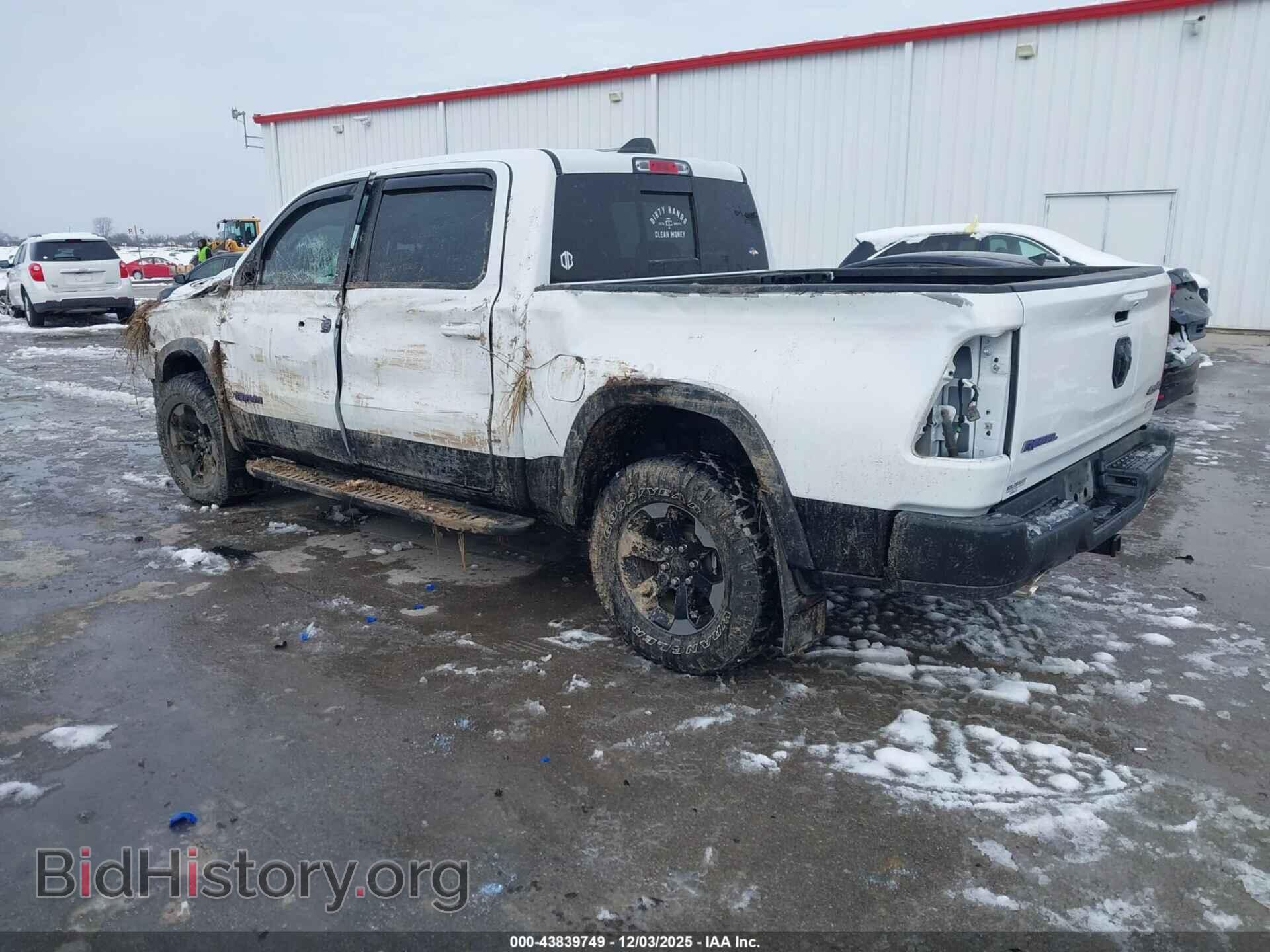 2020 RAM 1500 - VIN: 1C6SRFLT7LN170765 - Фото 3