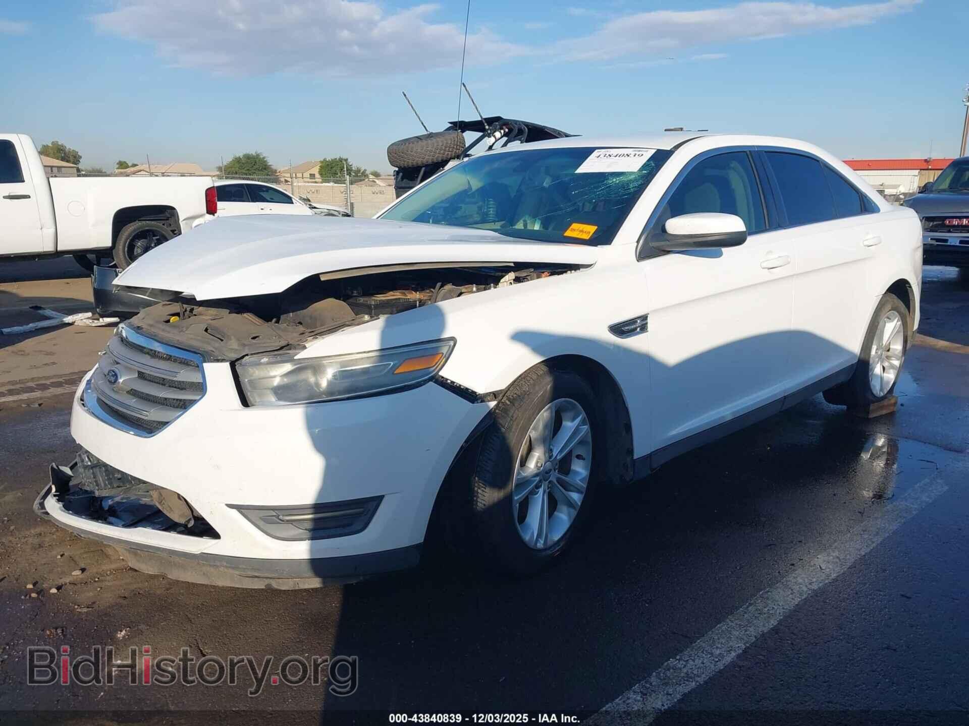2013 FORD TAURUS - VIN: 1FAHP2E81DG114617 - Фото 2