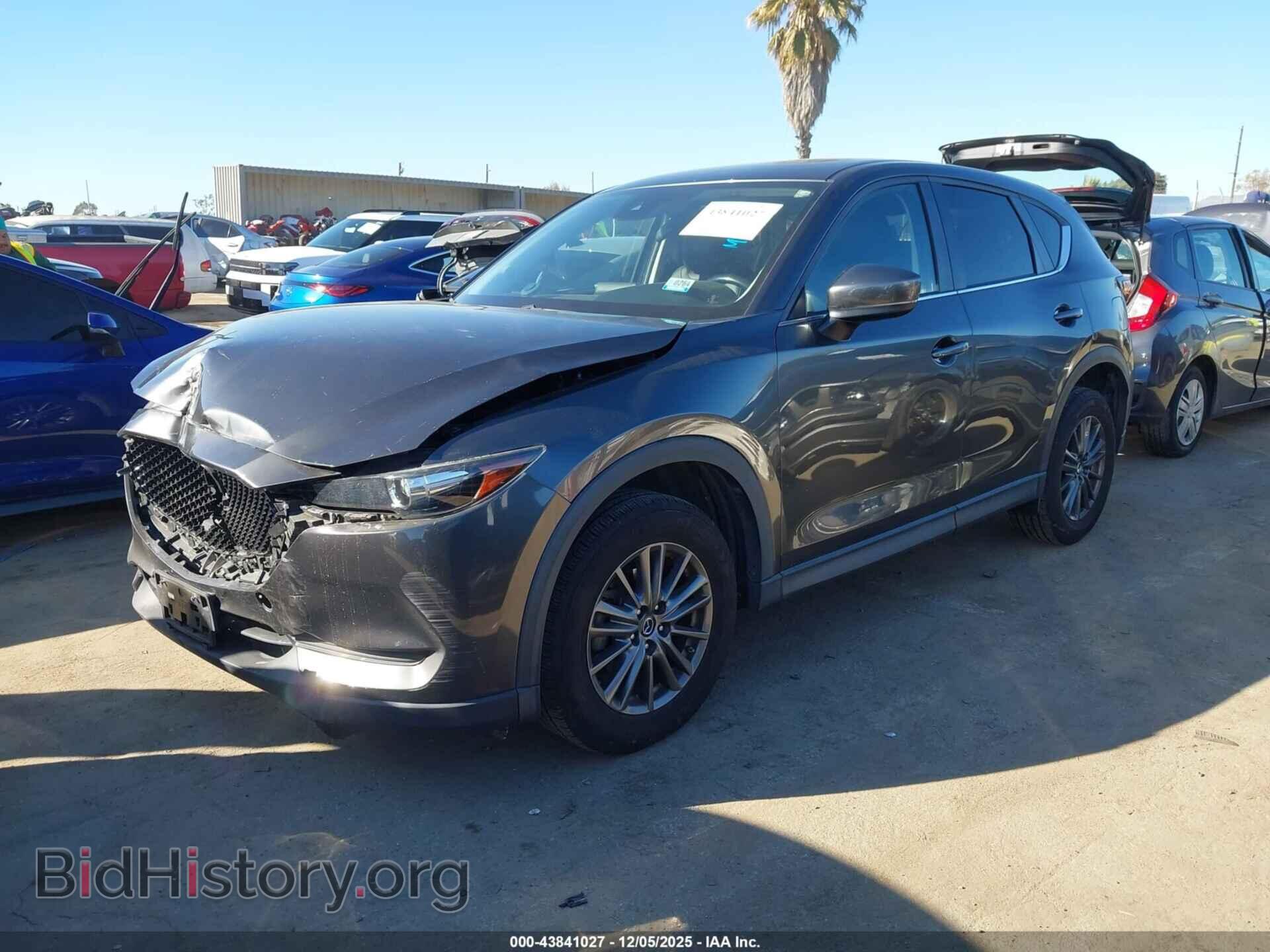 2017 MAZDA CX-5 - VIN: JM3KFACL4H0137190 - Фото 2