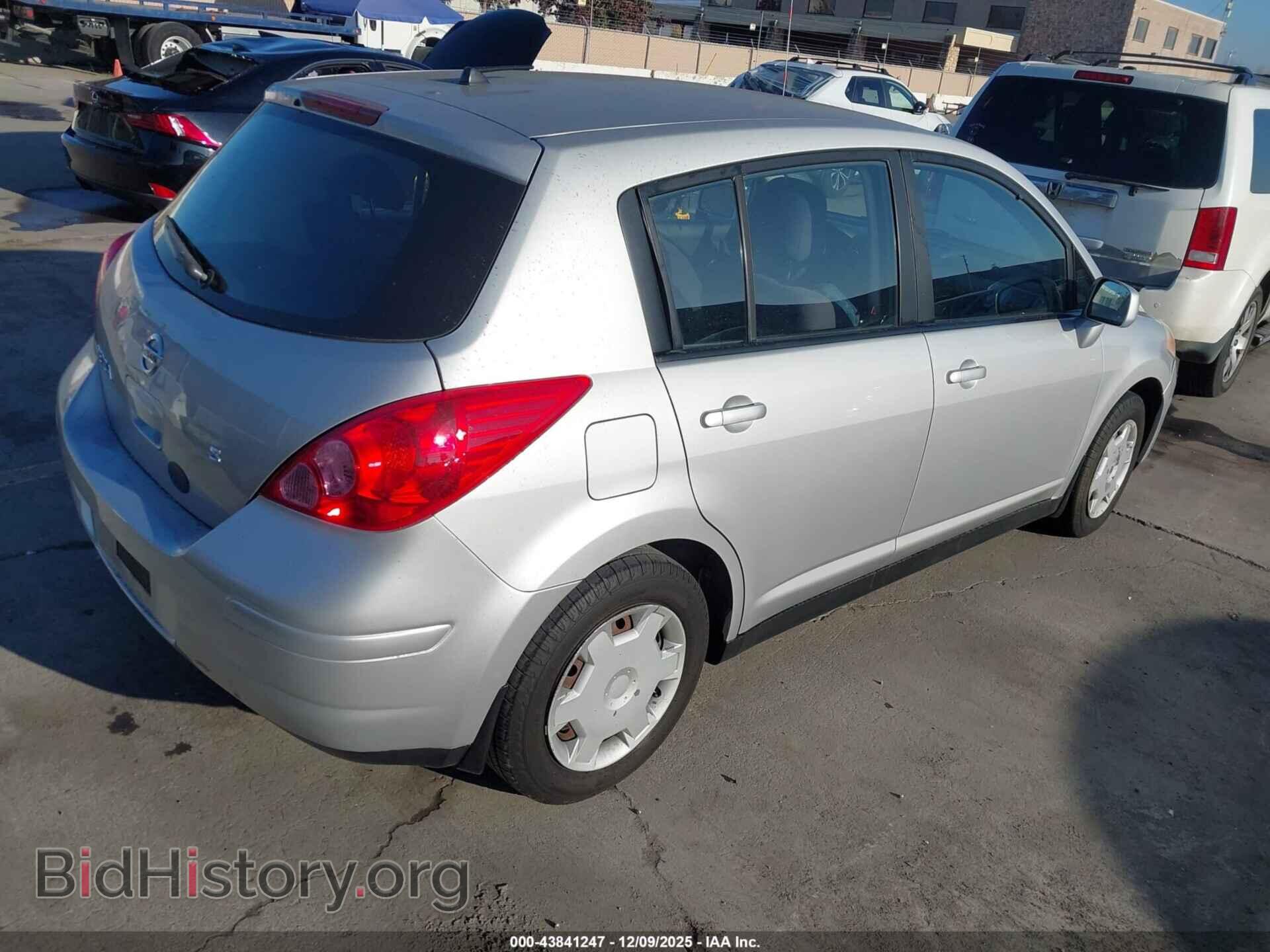 2007 NISSAN VERSA - VIN: 3N1BC13E37L456099 - Фото 4