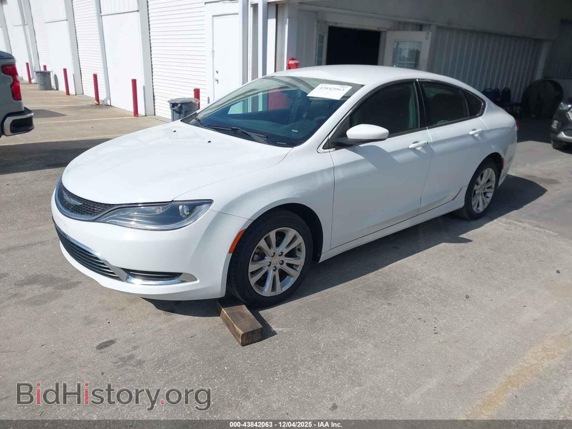 2015 CHRYSLER 200 - VIN: 1C3CCCAB7FN543304 - Фото 2