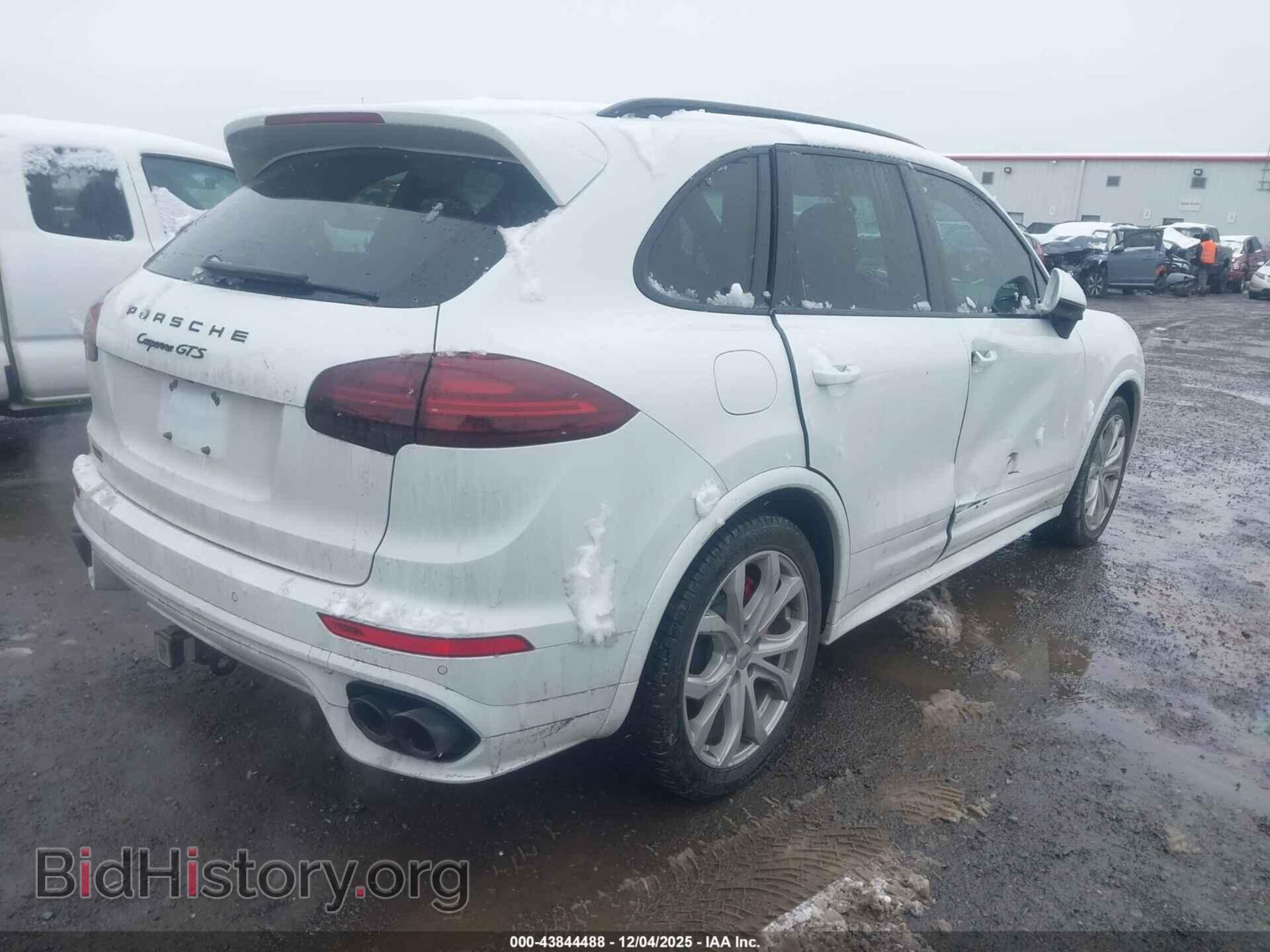 2016 PORSCHE CAYENNE - VIN: WP1AD2A27GLA72017 - Photo 4