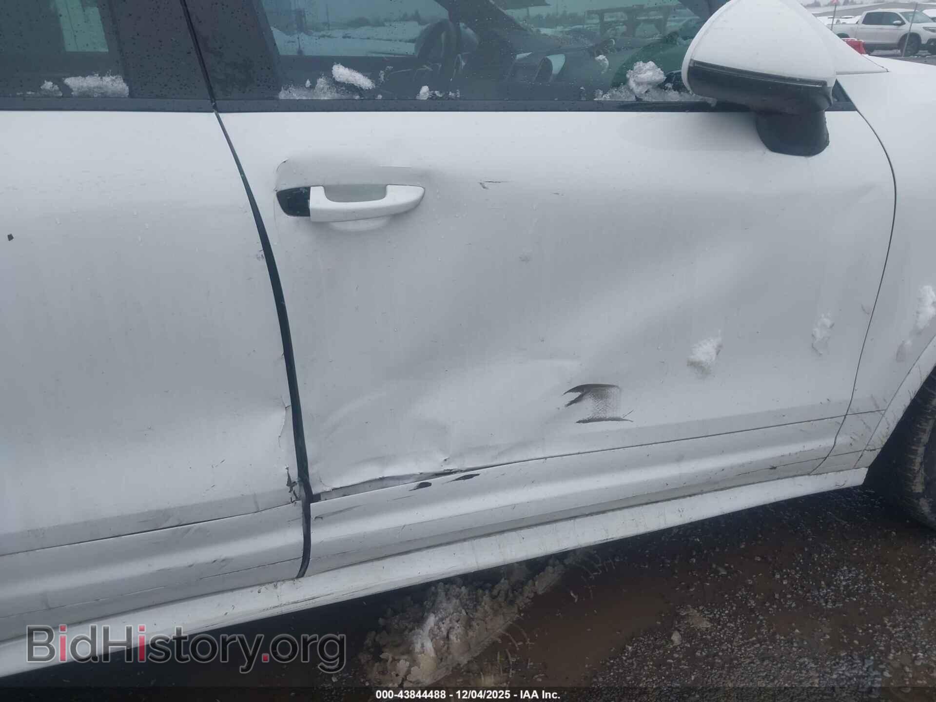 2016 PORSCHE CAYENNE - VIN: WP1AD2A27GLA72017 - Photo 6