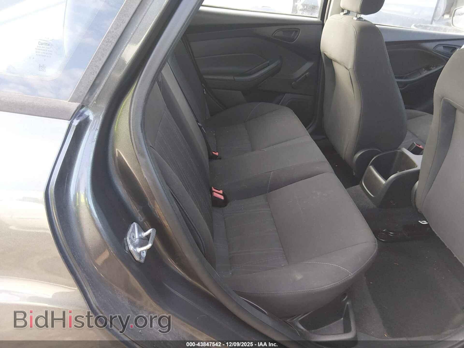 2016 FORD FOCUS - VIN: 1FADP3E24GL237906 - Фото 8