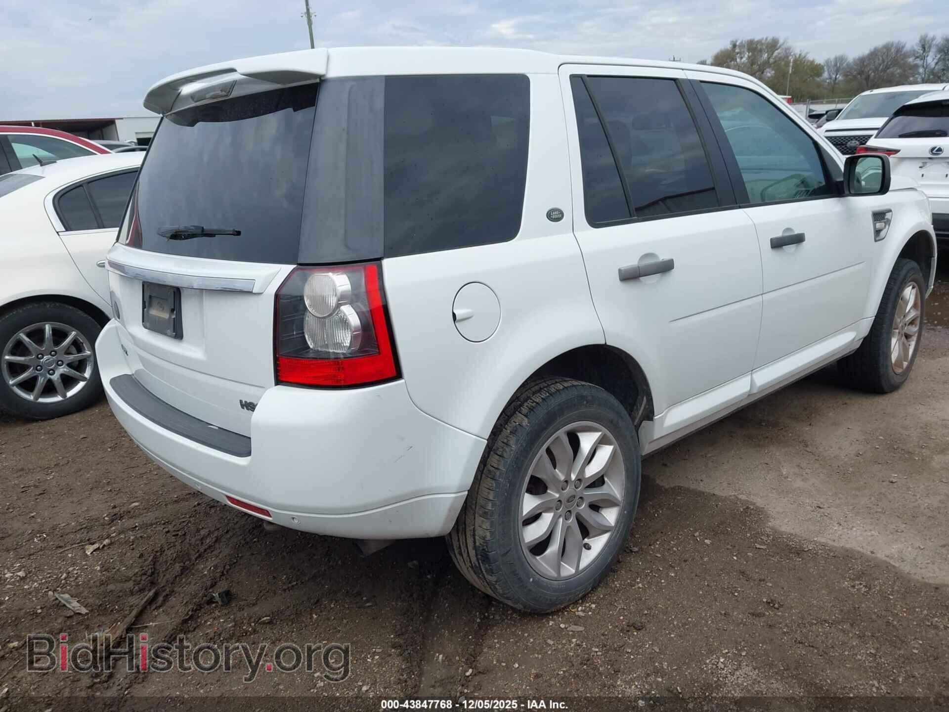 2011 LAND ROVER LR2 - VIN: SALFT2BN2BH275663 - Фото 4