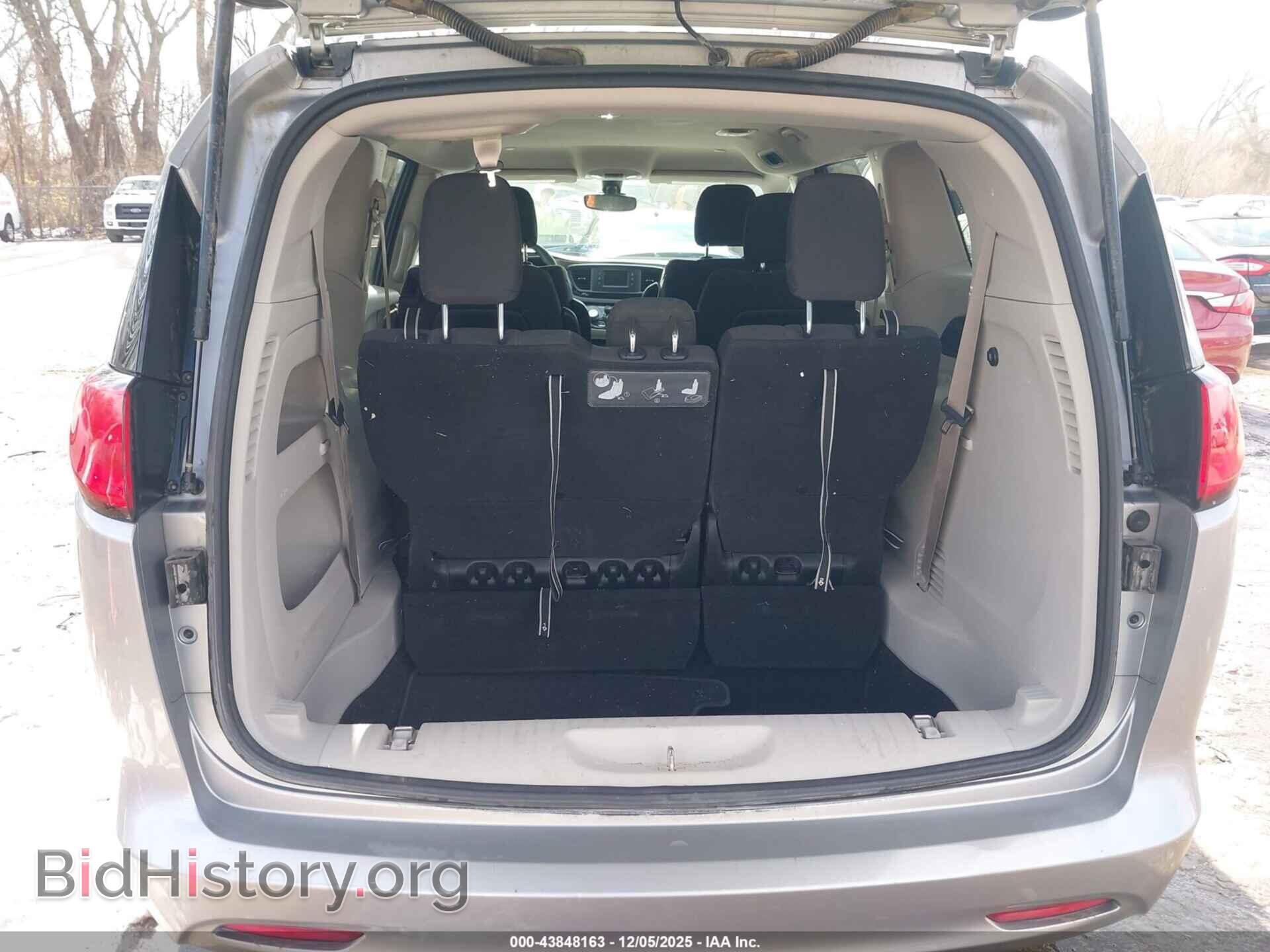 2017 CHRYSLER PACIFICA - VIN: 2C4RC1DG0HR747952 - Фото 17