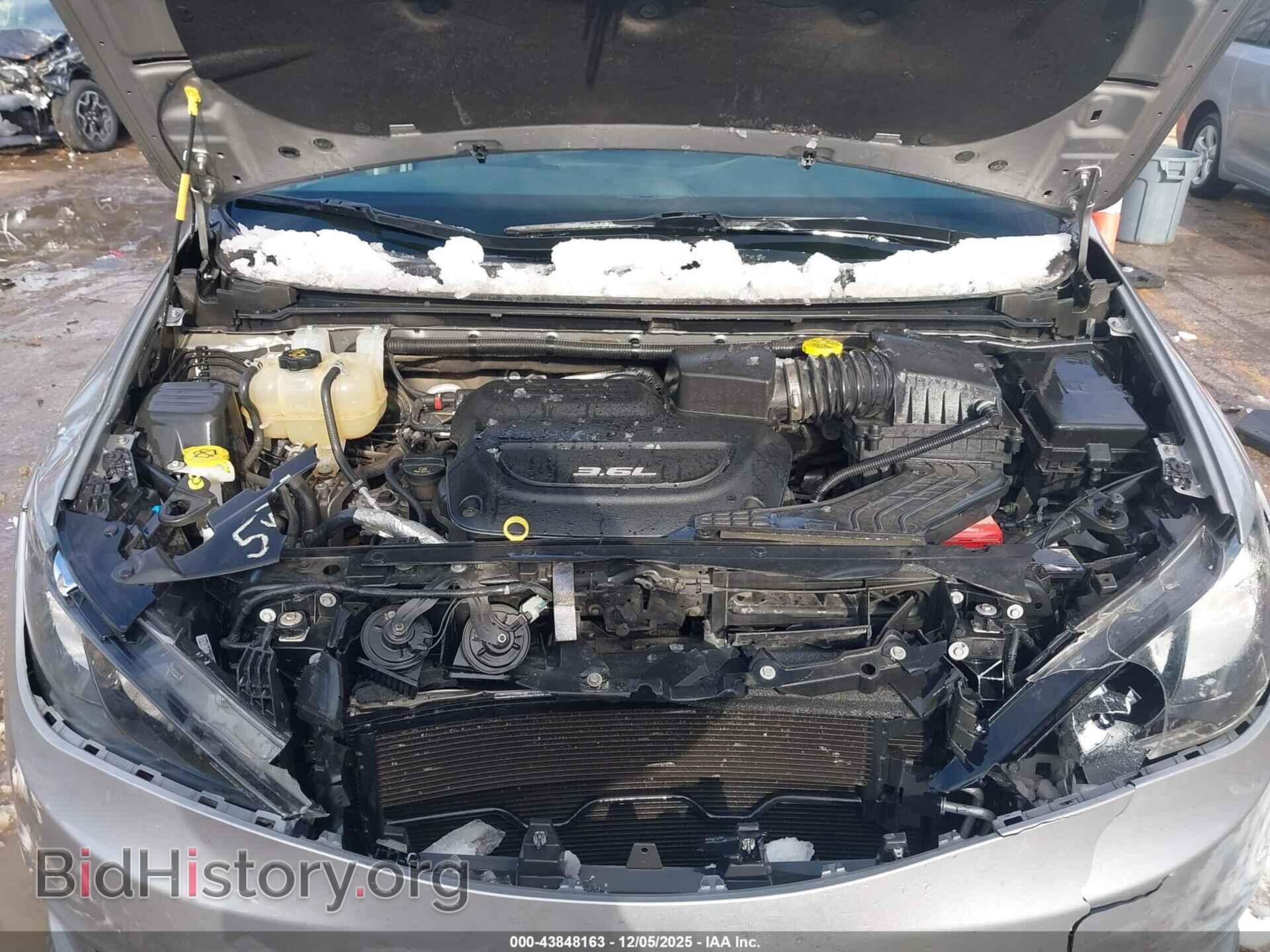 2017 CHRYSLER PACIFICA - VIN: 2C4RC1DG0HR747952 - Фото 10