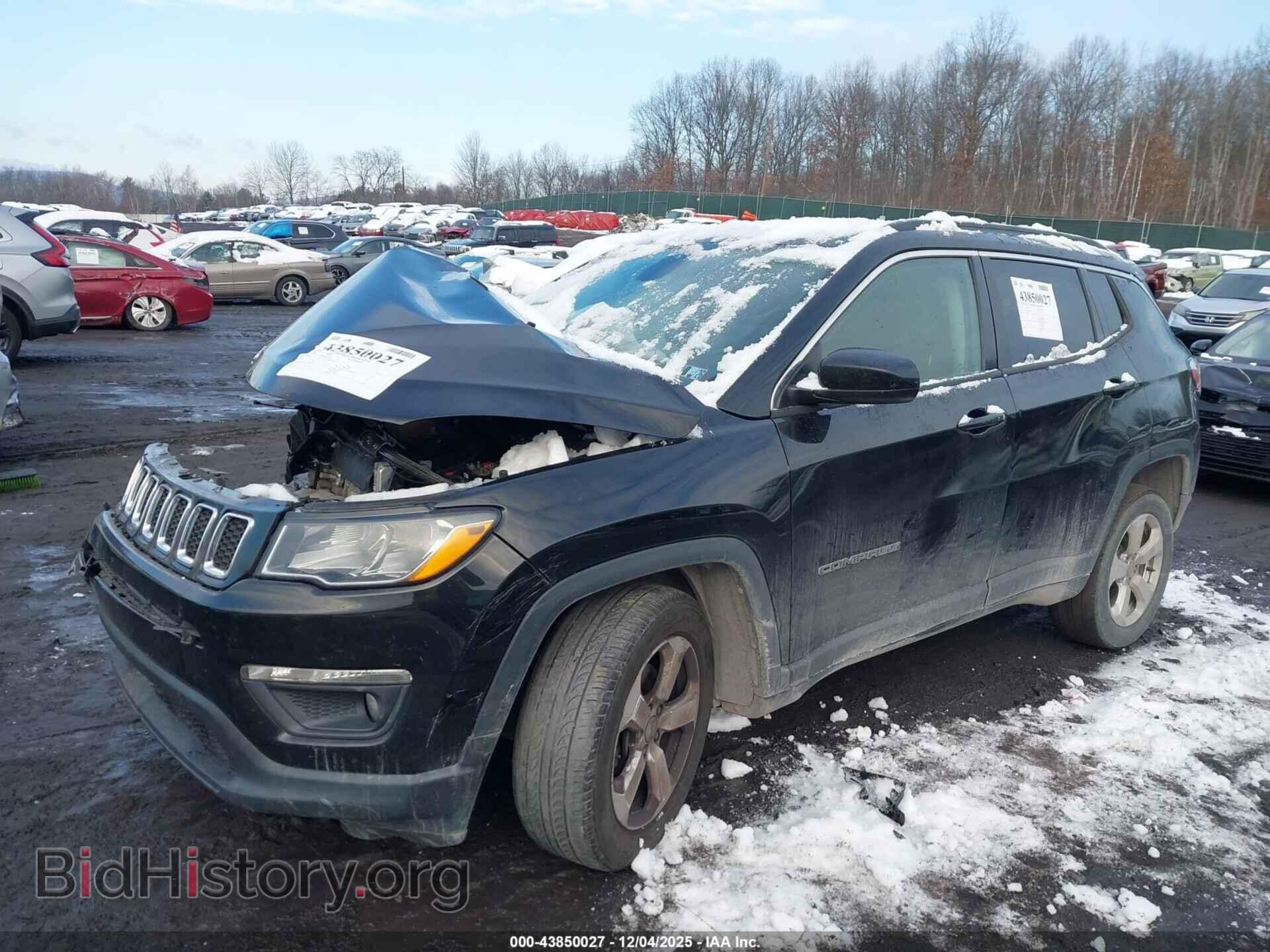 2018 JEEP COMPASS - VIN: 3C4NJDBBXJT223417 - Фото 2