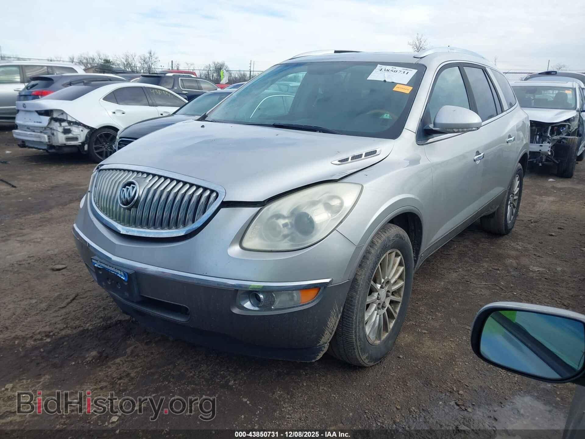 2008 BUICK ENCLAVE - VIN: 5GAEV23798J274414 - Фото 2