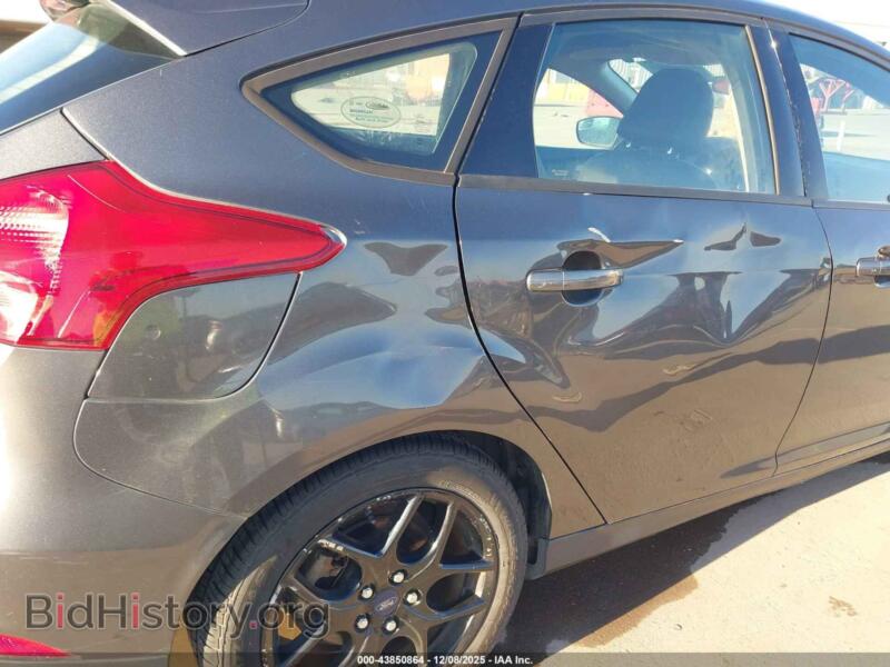 2016 Ford FOCUS (VIN 1FADP3K23GL225055) — фото 6 из 17