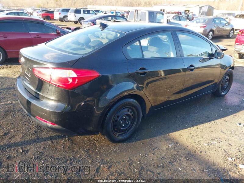 2016 Kia FORTE (VIN KNAFK4A67G5496777) — фото 4 из 16