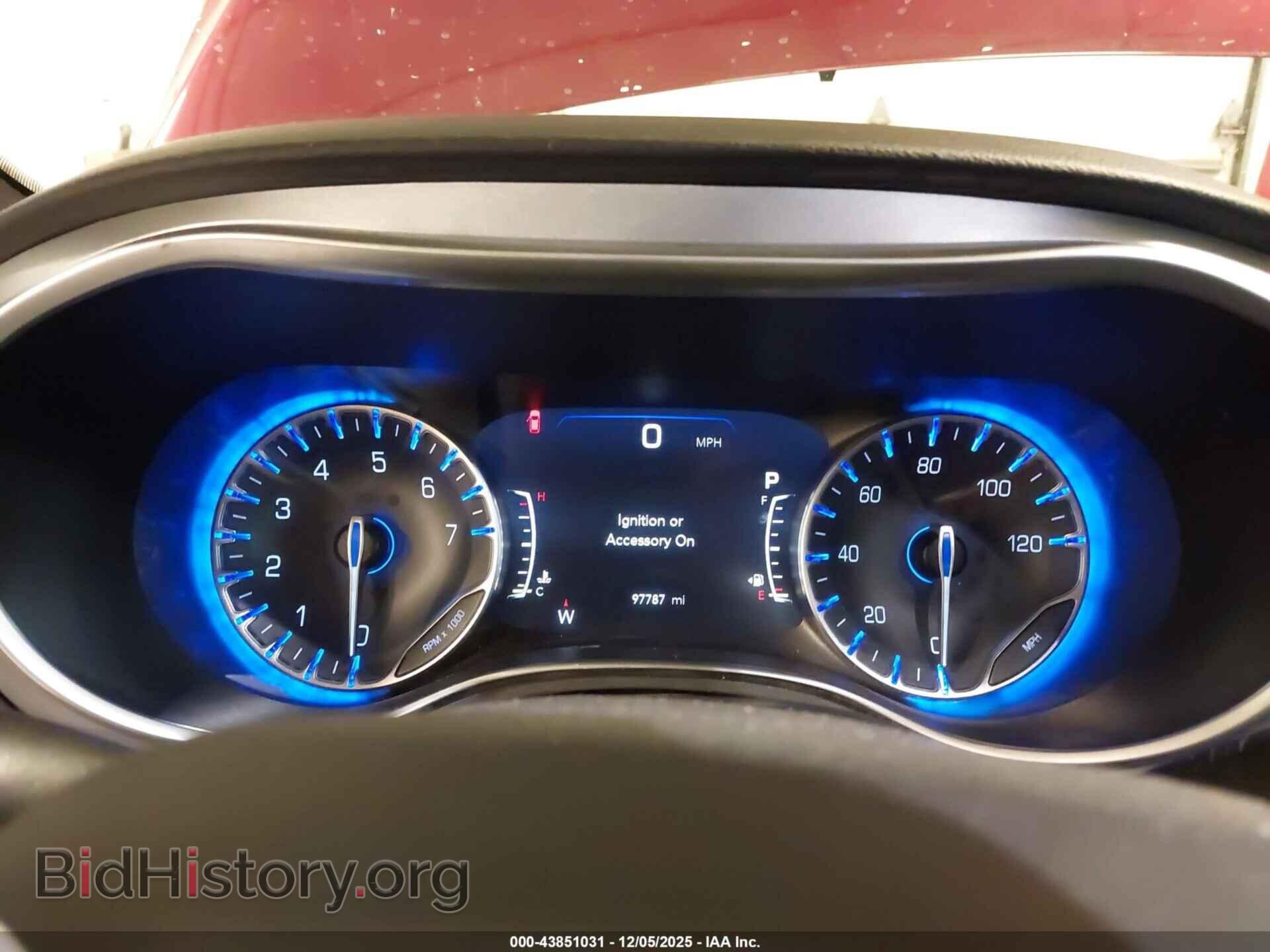 2018 CHRYSLER PACIFICA - VIN: 2C4RC1EG7JR332650 - Фото 7