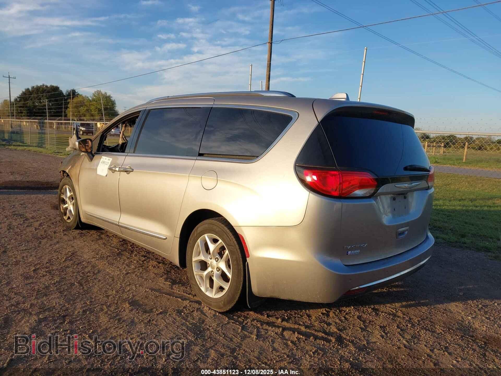 2017 CHRYSLER PACIFICA - VIN: 2C4RC1EG6HR782266 - Фото 3