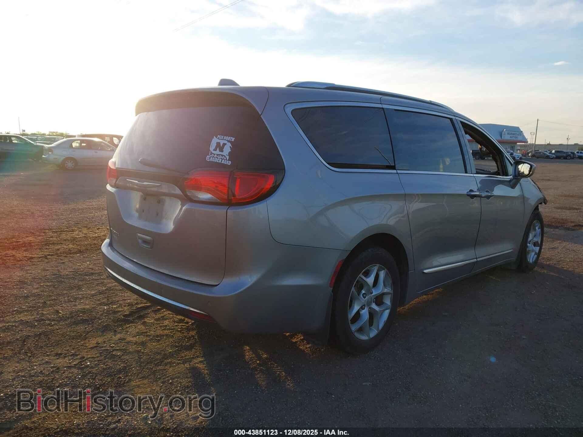 2017 CHRYSLER PACIFICA - VIN: 2C4RC1EG6HR782266 - Фото 4