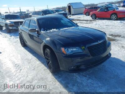 2014 Chrysler 300C John Varvatos Limited Edition AWD, black — VIN 2C3CCAJG2EH240440, IAAI