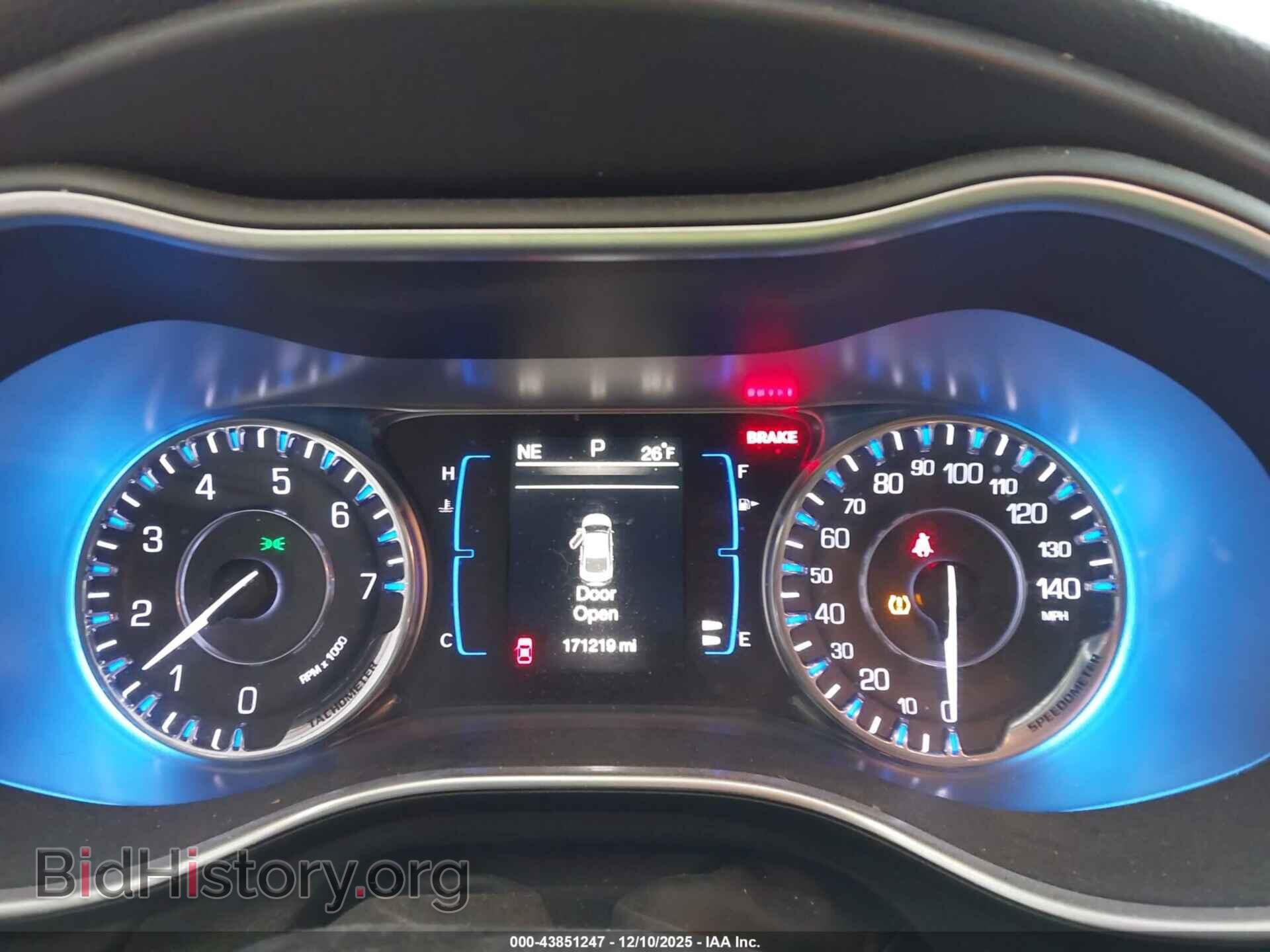 2016 CHRYSLER 200 - VIN: 1C3CCCABXGN106219 - Фото 7