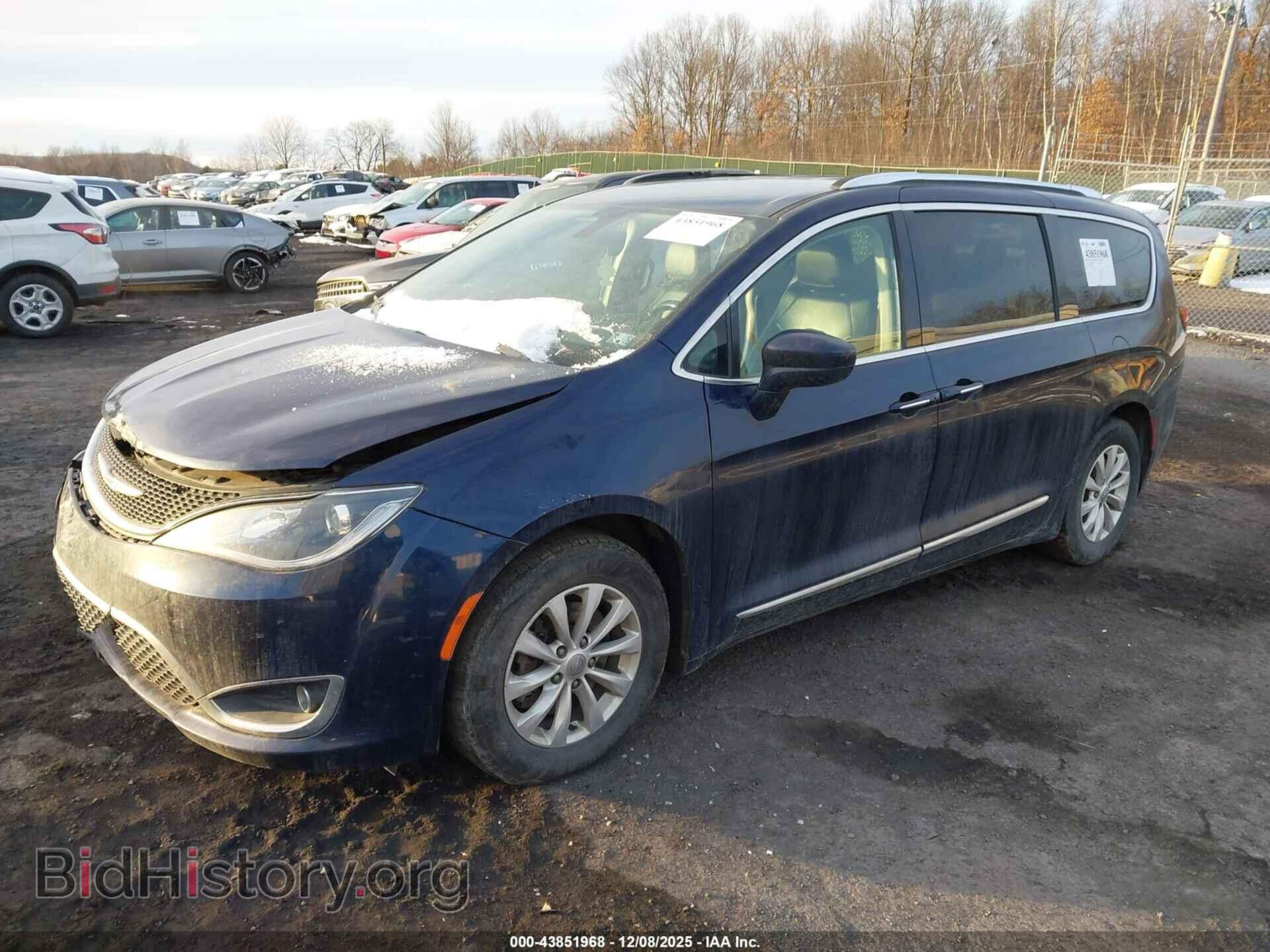 2019 CHRYSLER PACIFICA - VIN: 2C4RC1BG0KR554792 - Photo 2