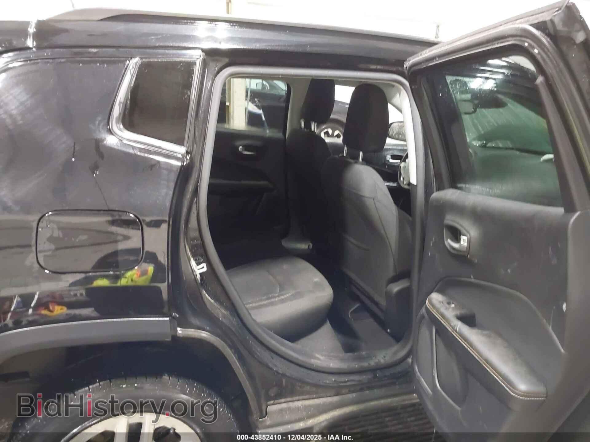 2018 JEEP COMPASS - VIN: 3C4NJDAB8JT320682 - Фото 8