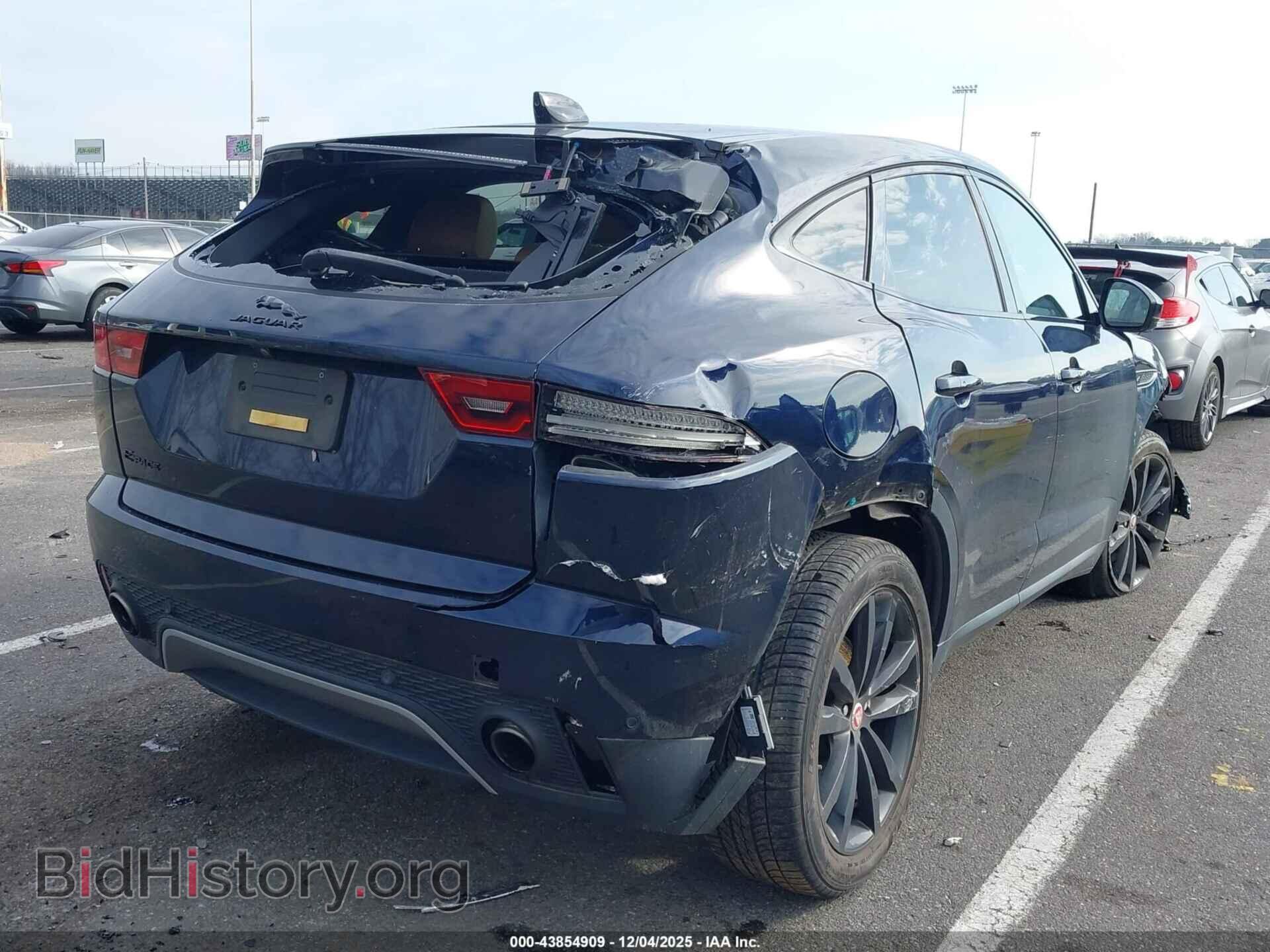 2021 JAGUAR E-PACE - VIN: SADFP2FXXM1024249 - Фото 4