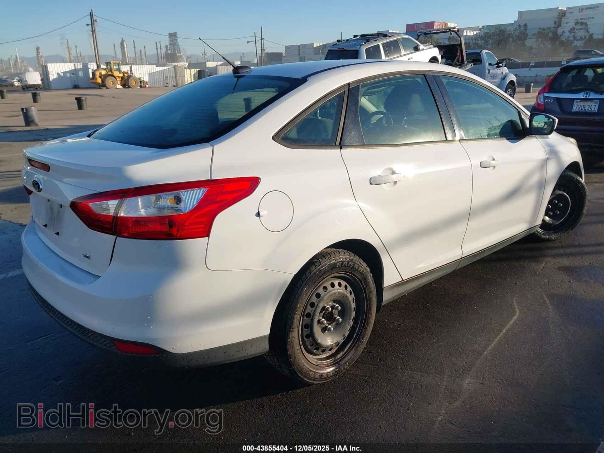 2012 FORD FOCUS - VIN: 1FAHP3F24CL250942 - Фото 4