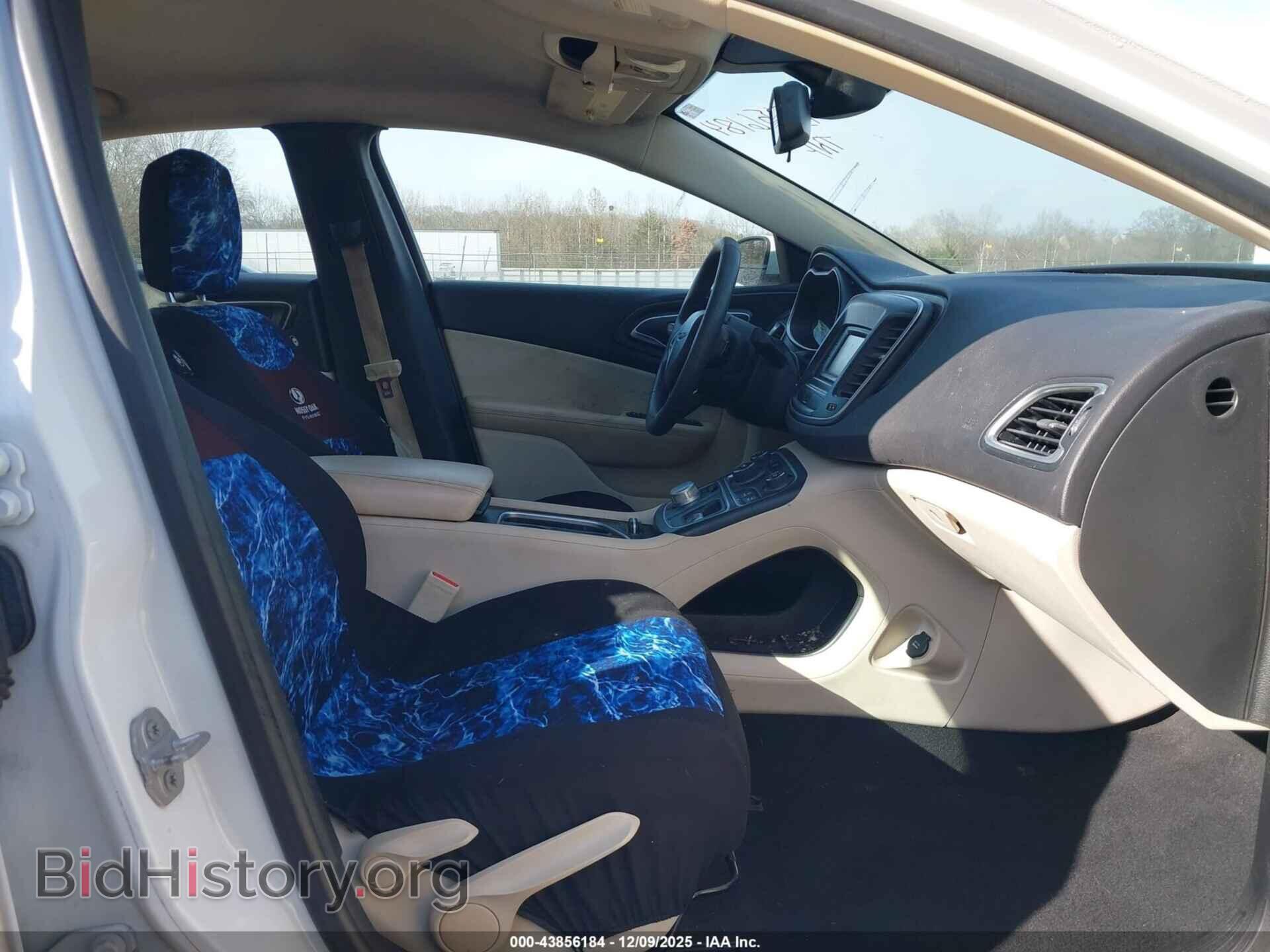 2015 CHRYSLER 200 - VIN: 1C3CCCAB5FN678300 - Фото 5