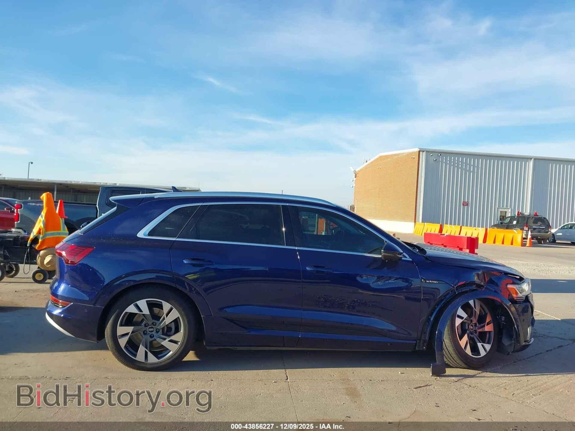 2021 AUDI E-TRON - VIN: WA1LAAGE2MB016318 - Photo 13