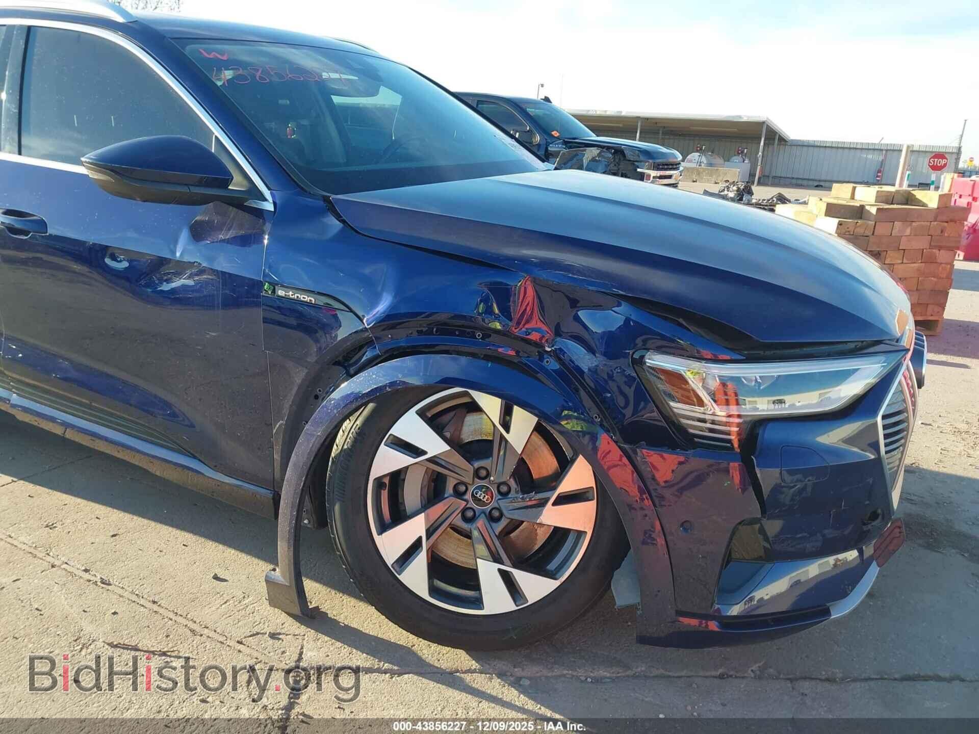 2021 AUDI E-TRON - VIN: WA1LAAGE2MB016318 - Photo 20